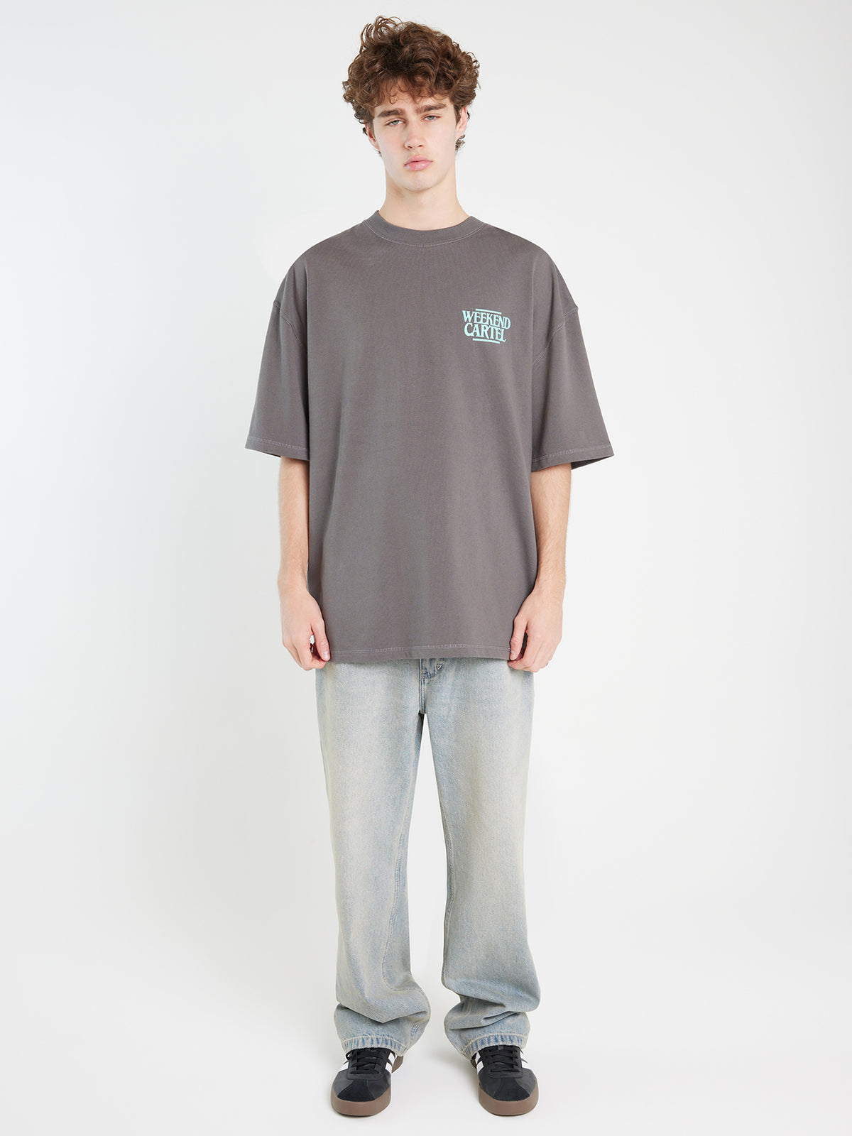 Weekend Cartel Pillar Short Sleeve T-Shirt | Charcoal