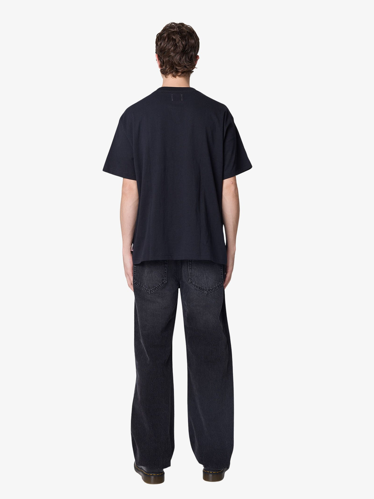 Weekend Cartel Bubble Logo Tee | Black