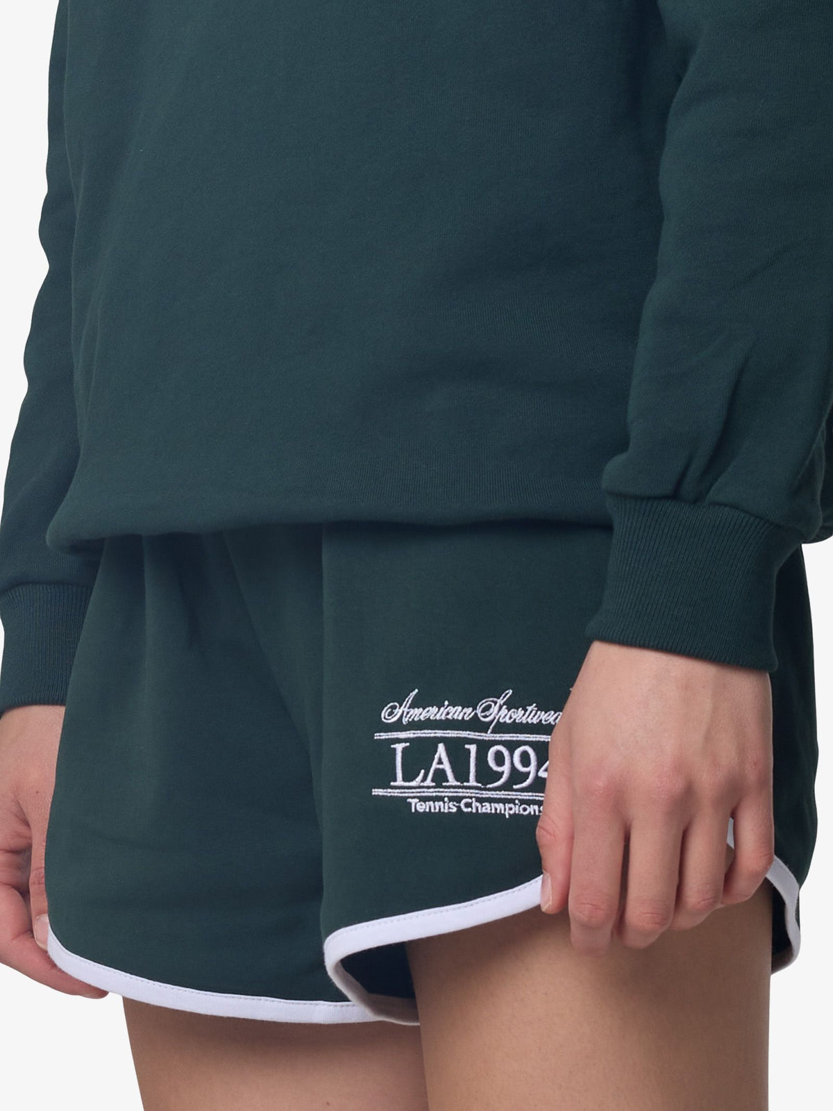 West Hollywood Sweat Club American Sportswear Scalloped Sweat Shorts | GREEN/WHITE