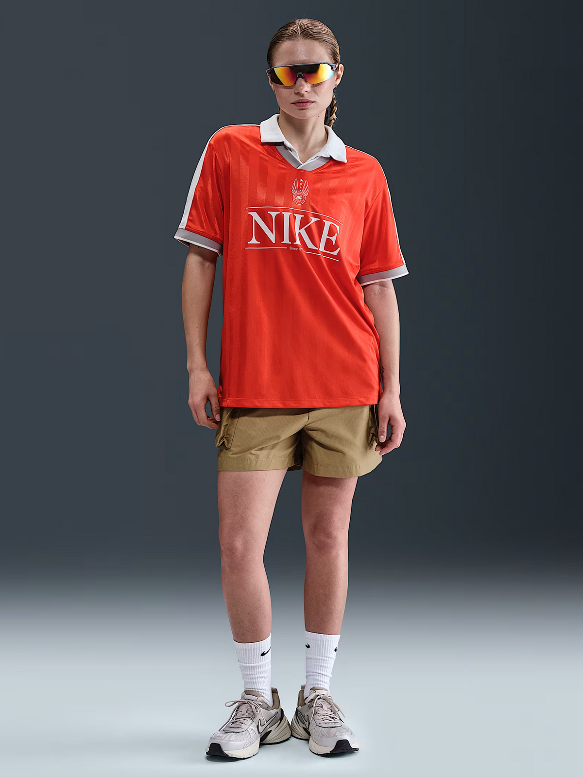 Nike NSW V-Neck Jersey Top | Pcnte Rd/Sl/Mdnt Nvy/Sl