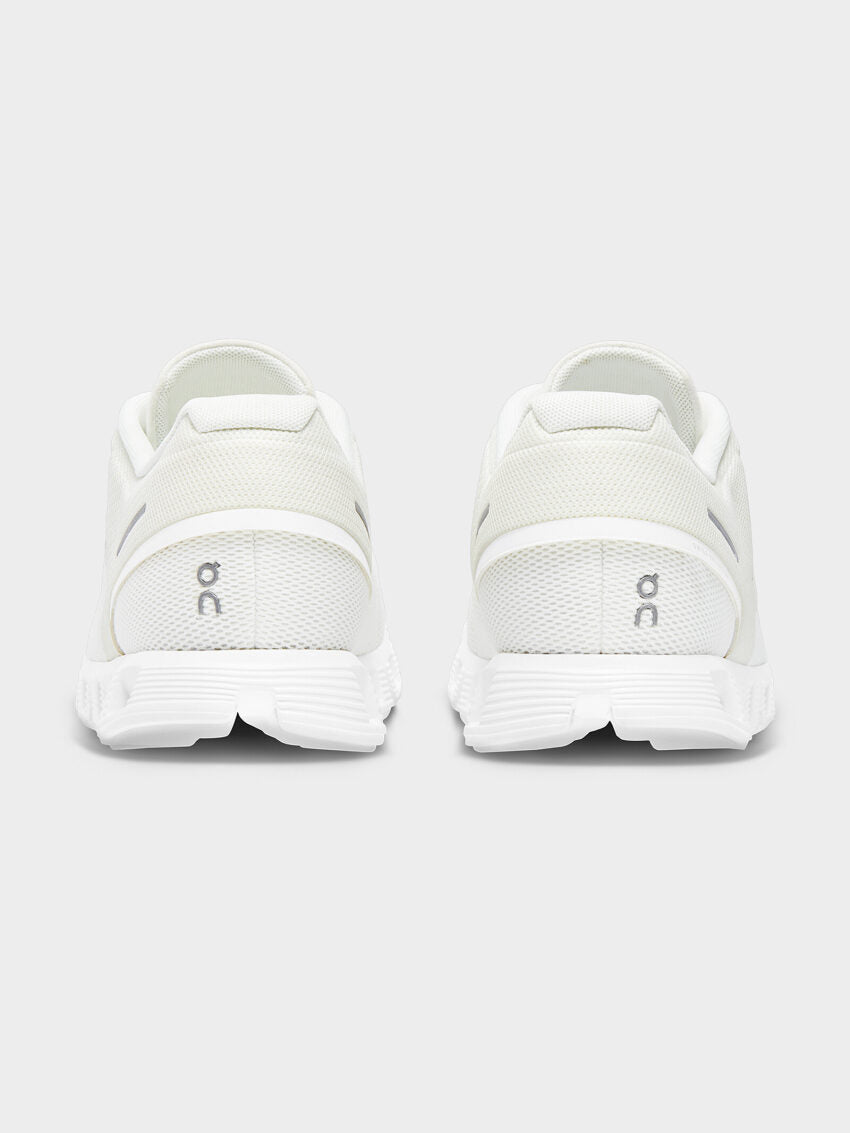 Mens Cloud 5 Sneakers in Undyed White/White