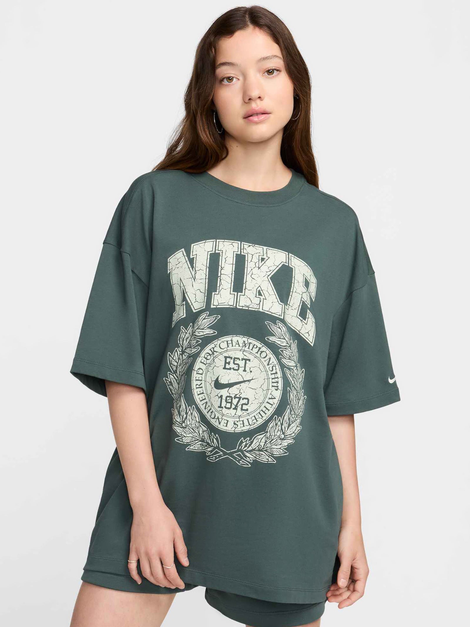 nike modern t shirt