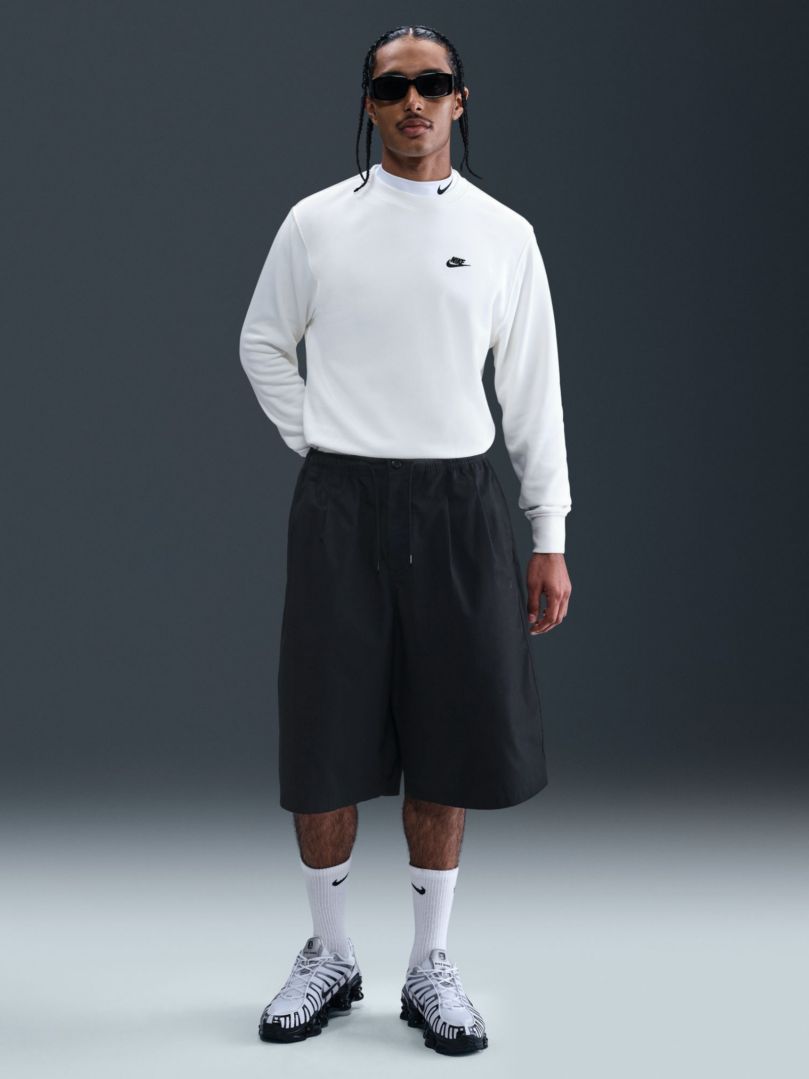 Nike Men's NK Club Seoul Short Black/Black Glue Store