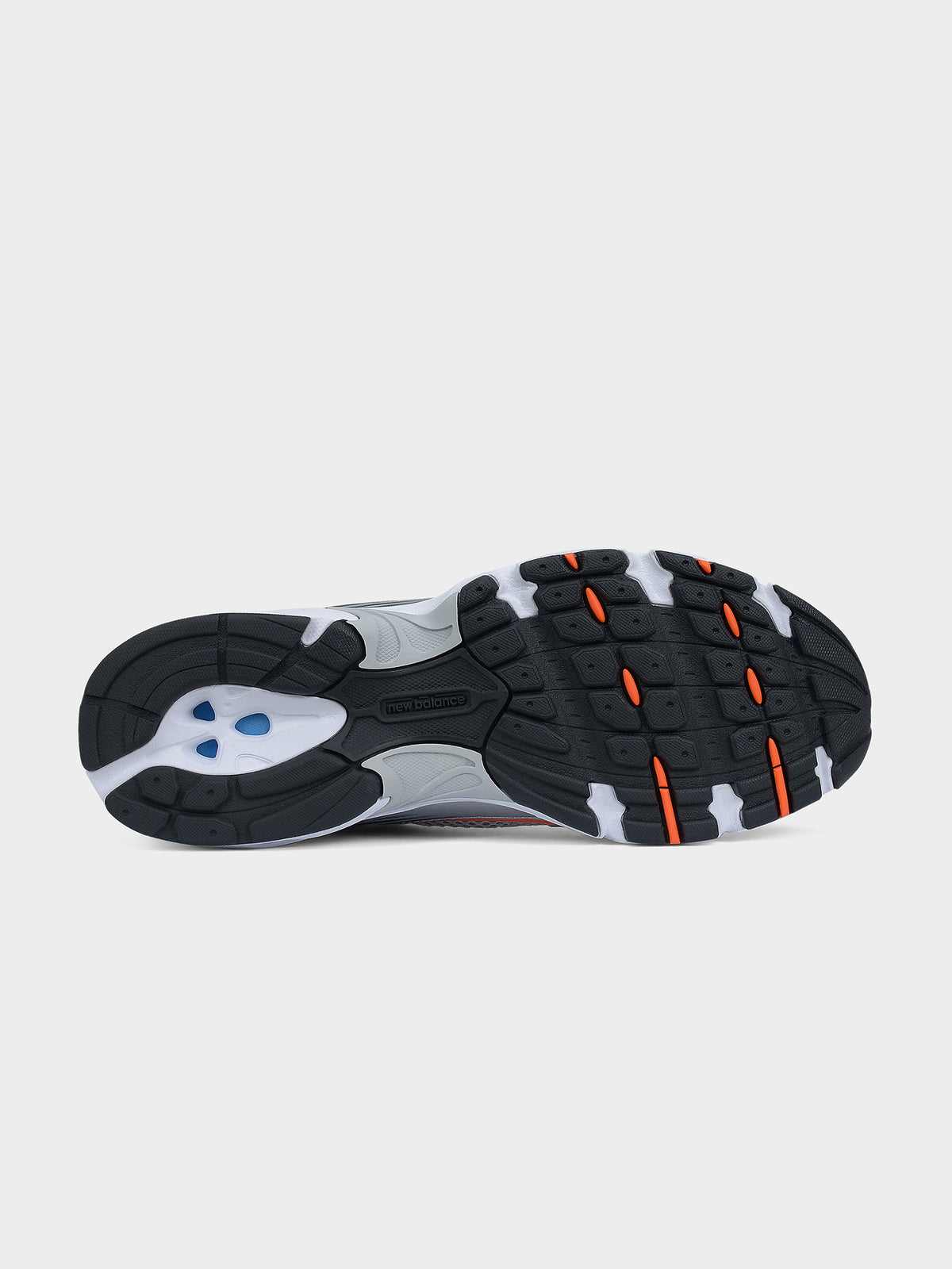 Unisex 530 Sneakers in White &amp; Orange
