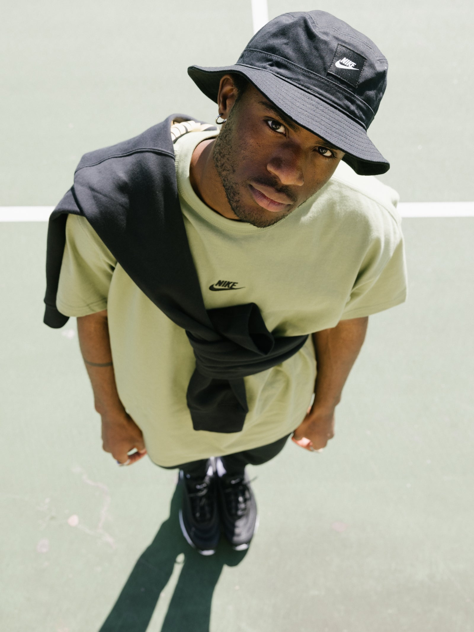 nike bucket hat t shirt