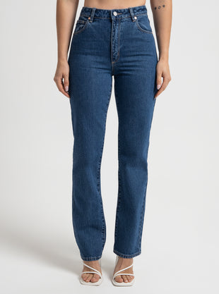 A 94 High Straight Jeans in Nina Blue