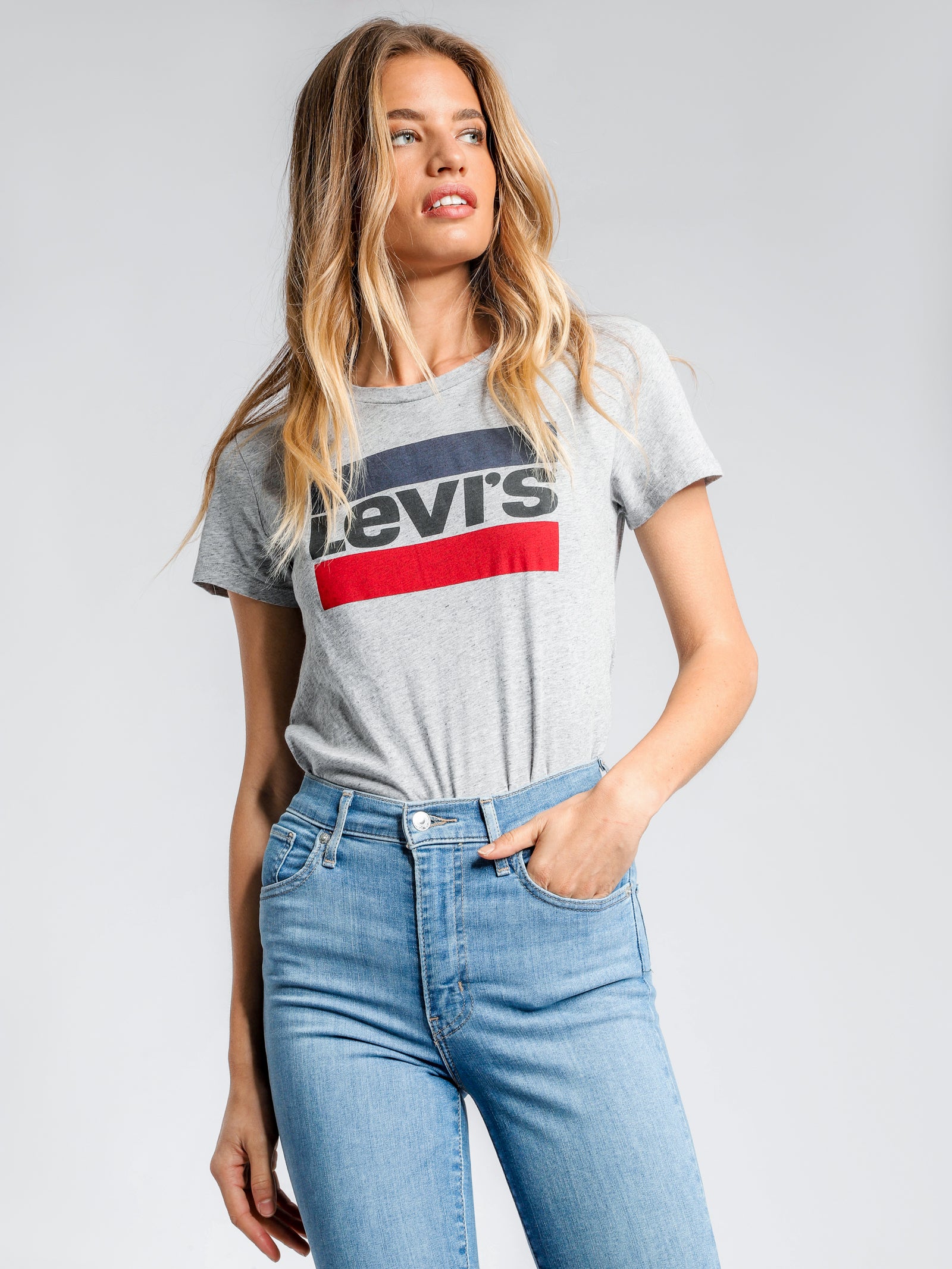 The Perfect Sportswear Logo T-Shirt