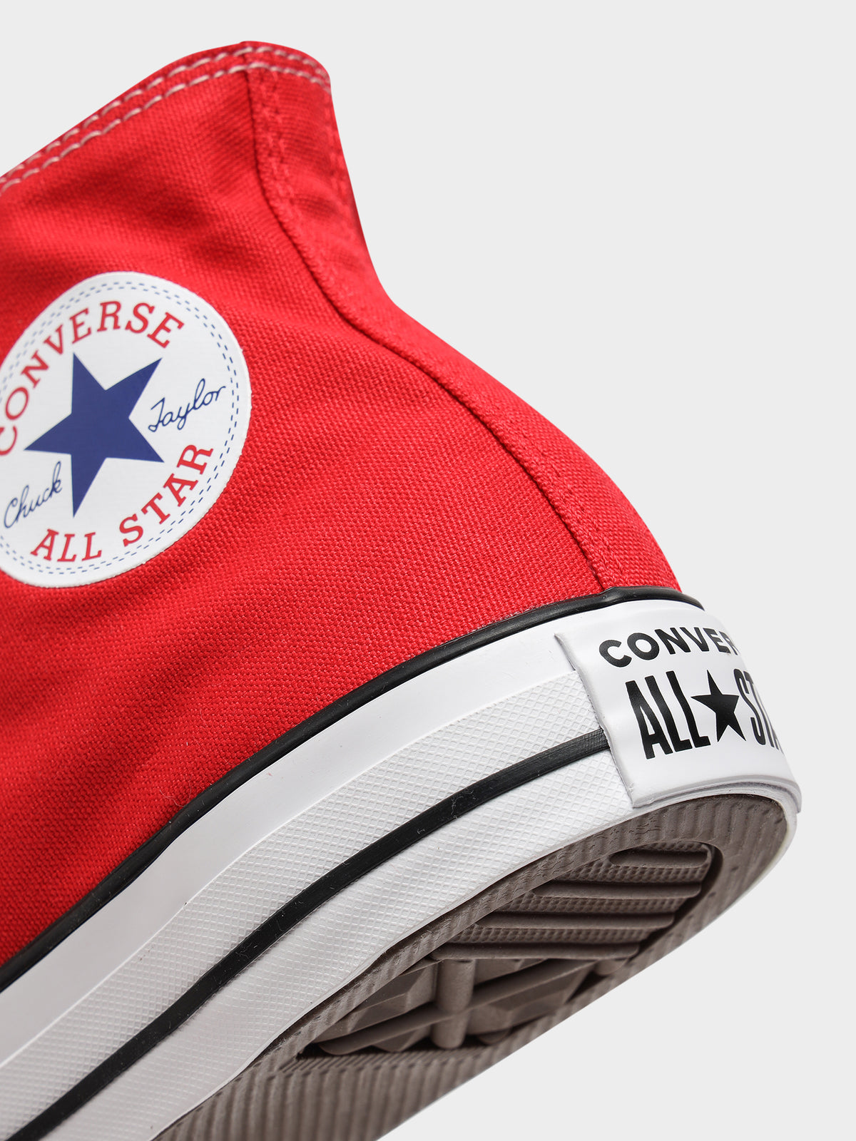 Unisex Chuck Taylor Hi in Red