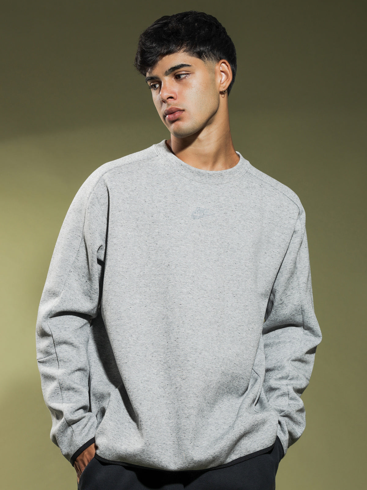 Sportswear Tech Fleece Jumper in Grey