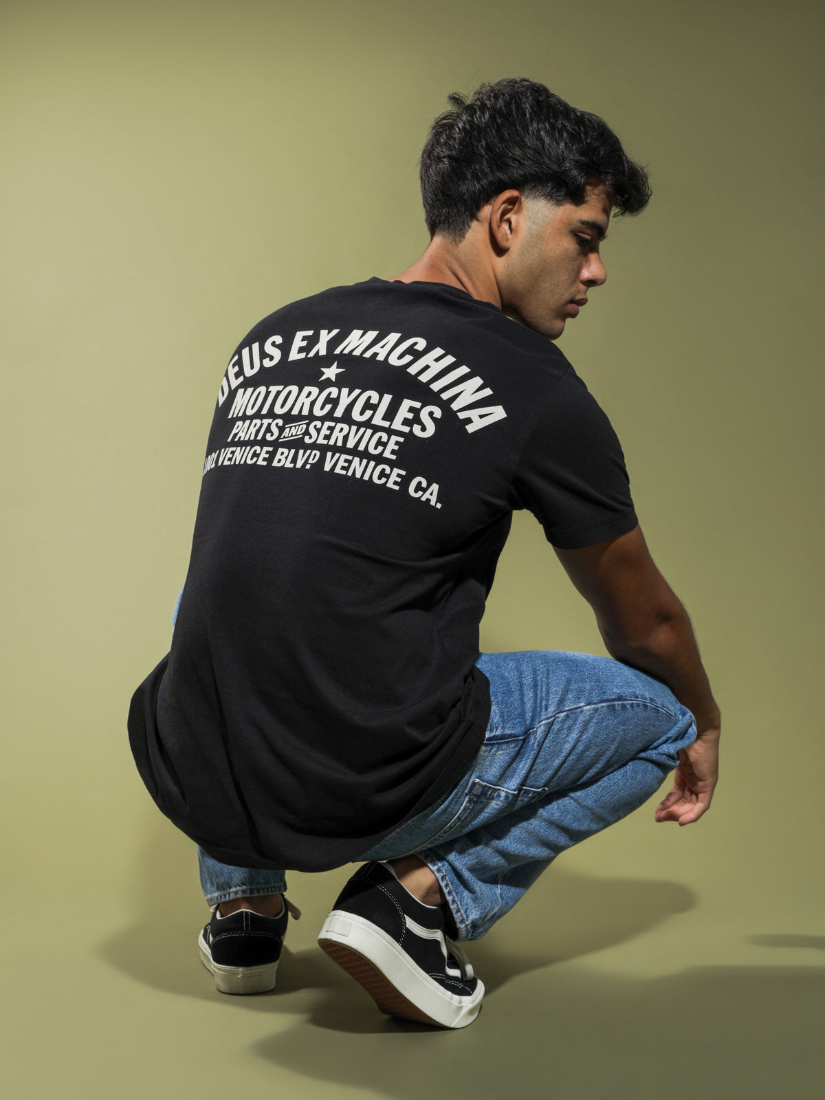 Deus Venice Address T-Shirt | Black