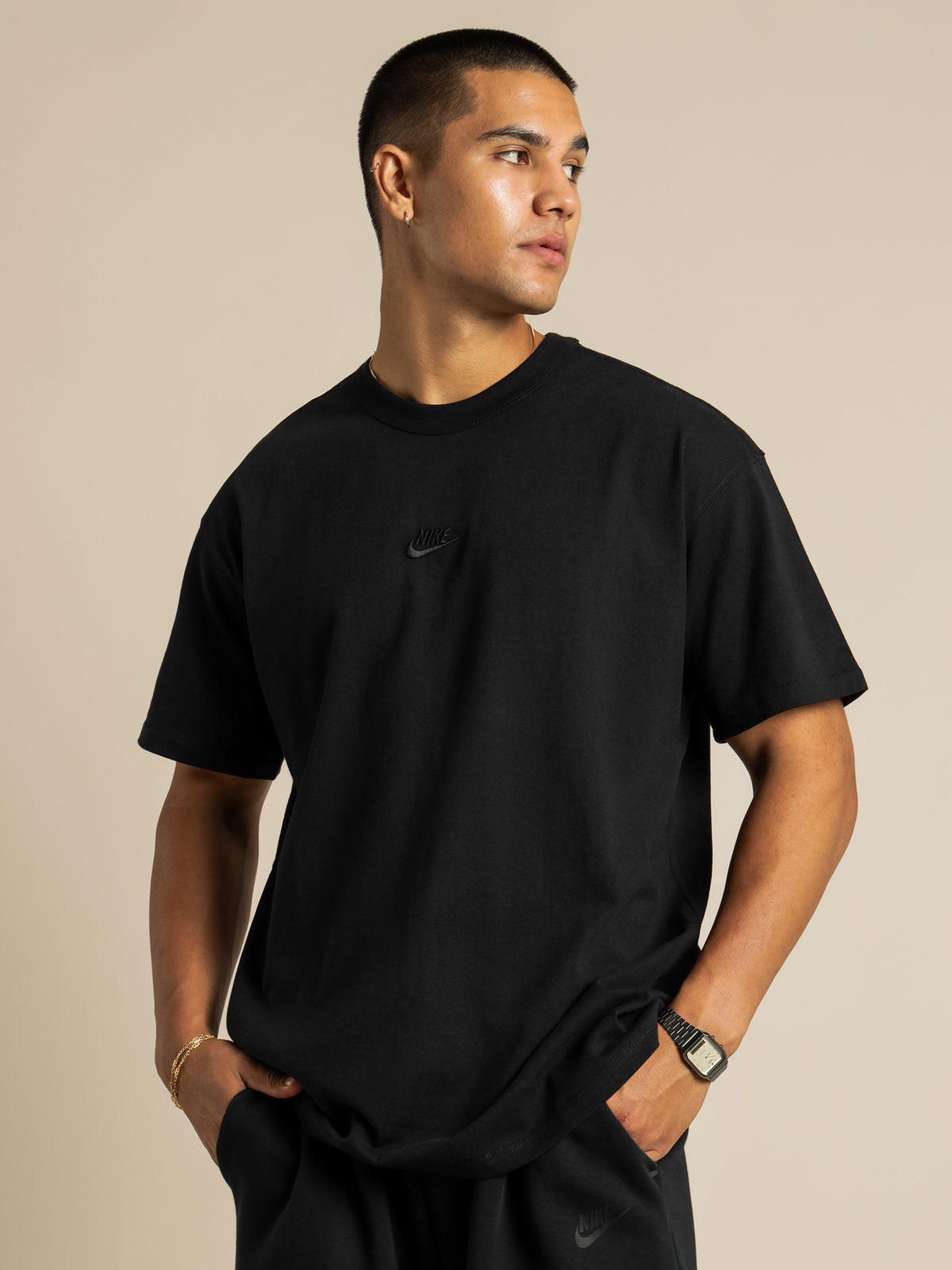 Sportswear T-Shirt in Premium Black