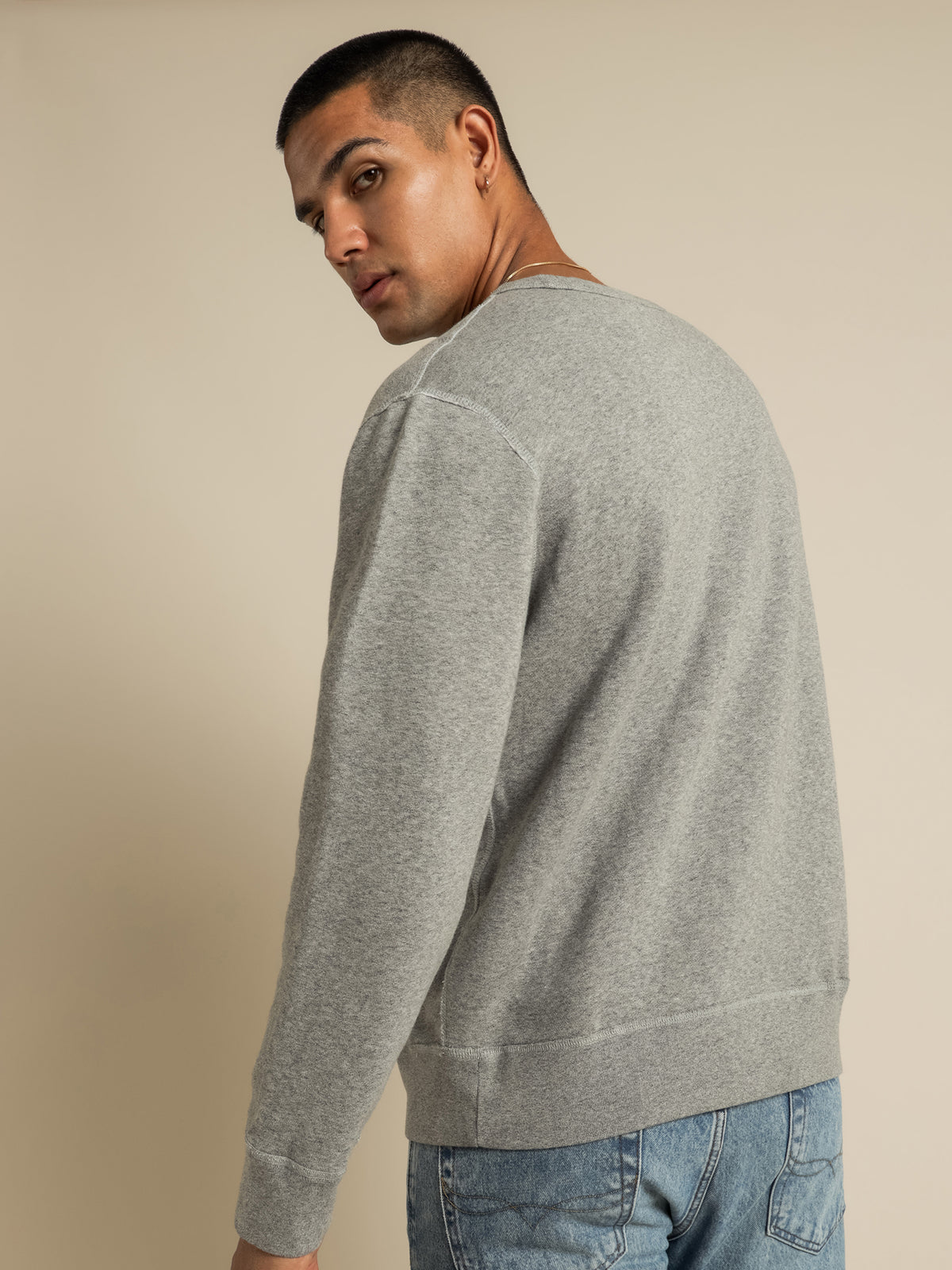 Long Sleeve Crew Sweater in Grey
