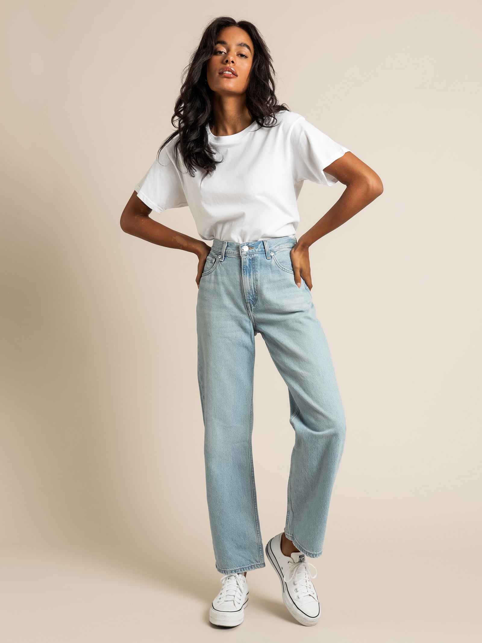 Loose Straight Leg Jeans