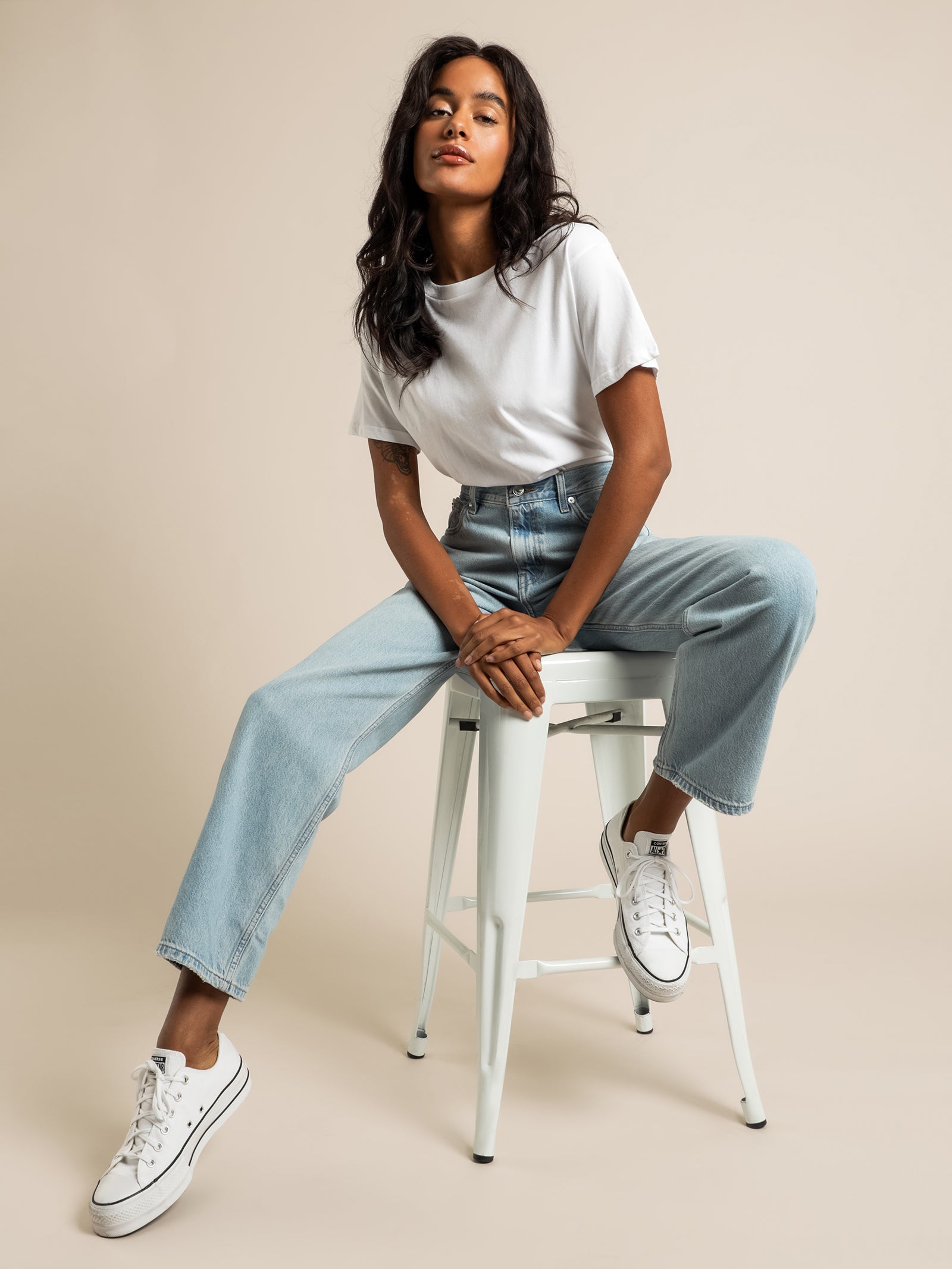 Loose Straight Leg Jeans