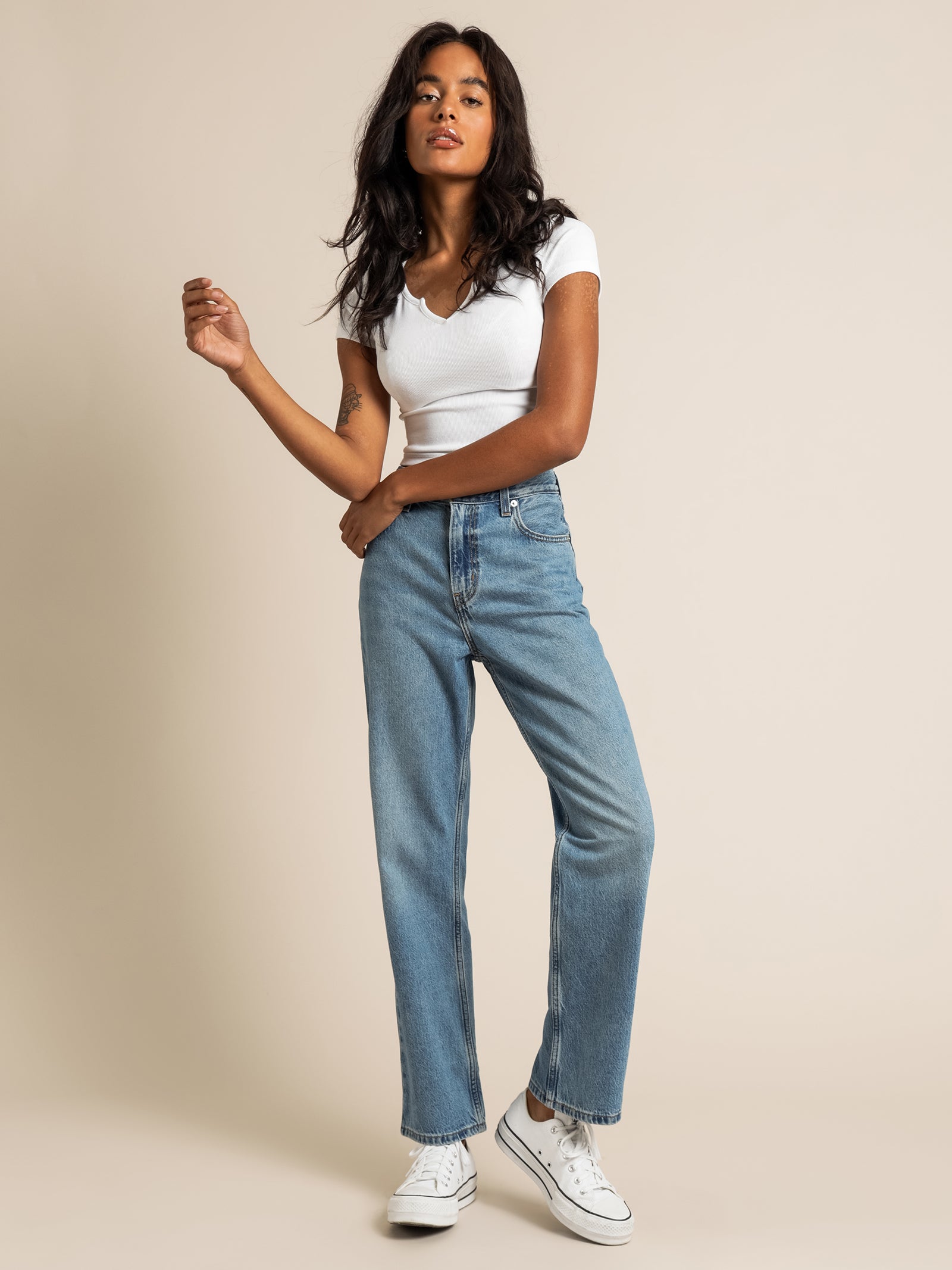 Loose Straight Leg Jeans