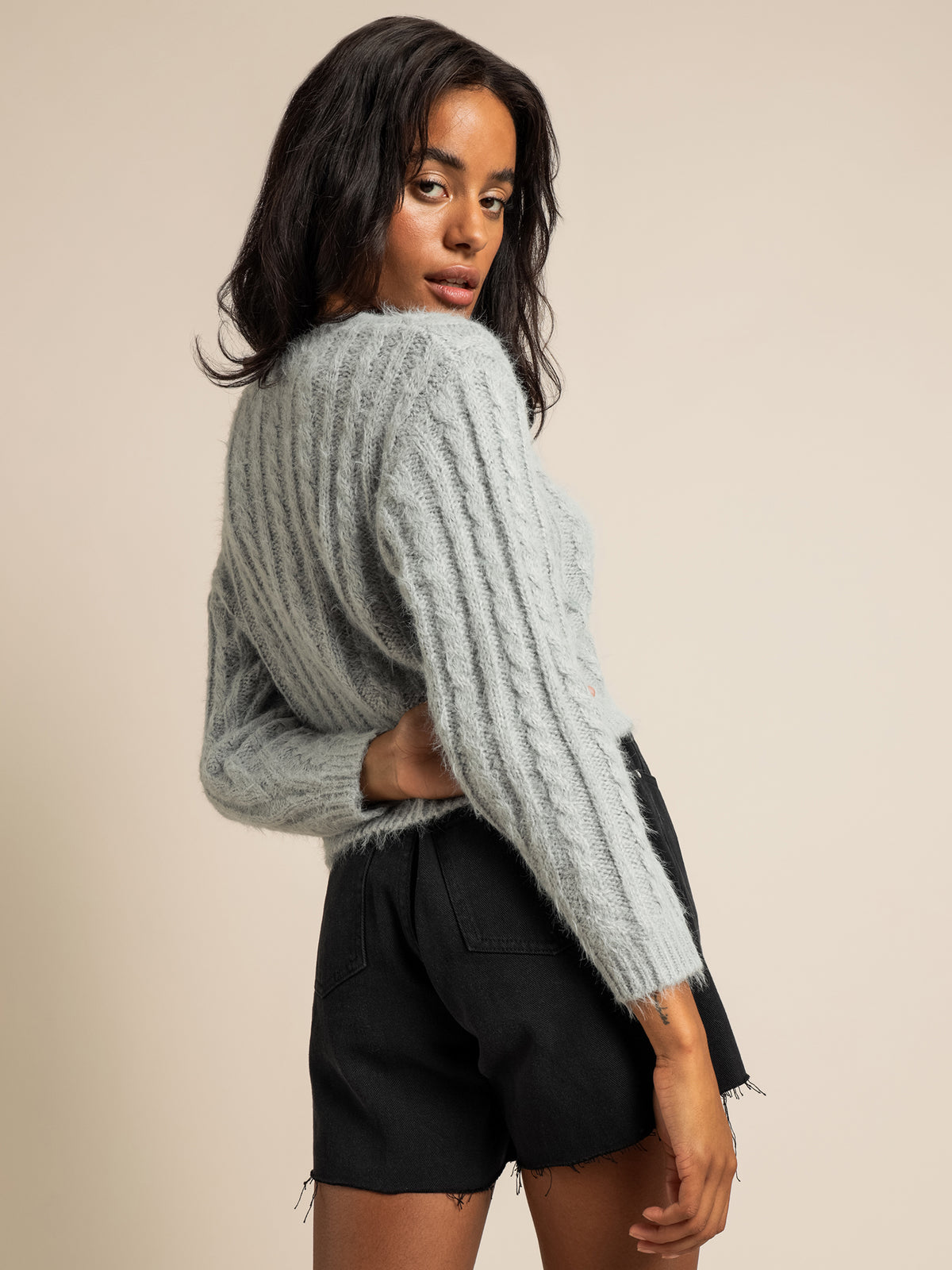 Pearl Cable Knit in Flat Grey