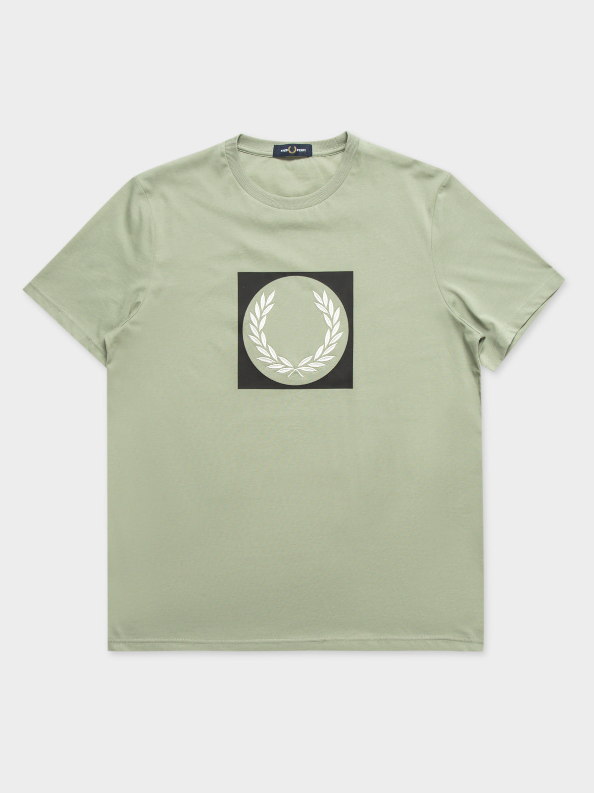 Laurel Wreath Graphic T-Shirt in Green
