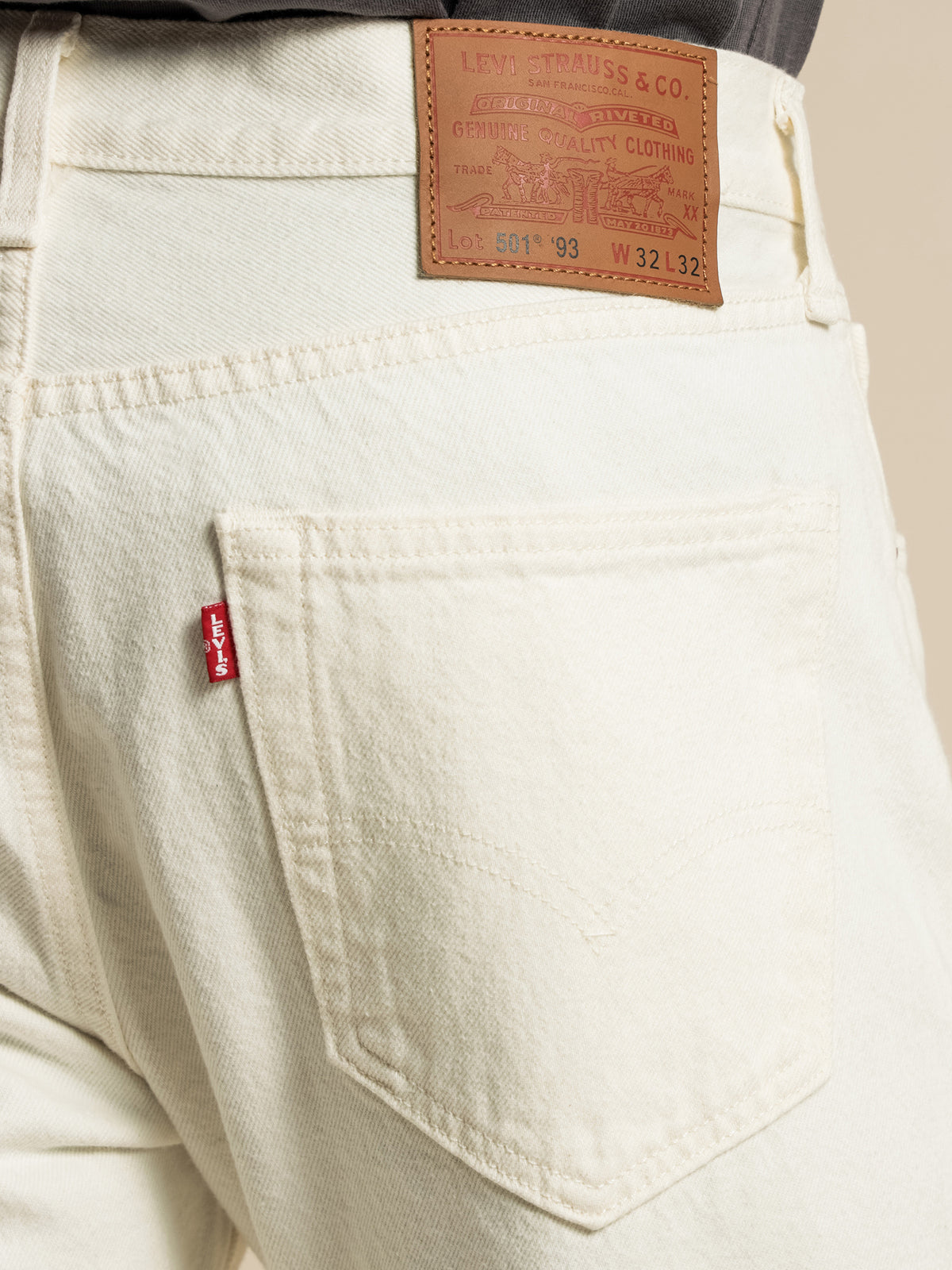 501 &#39;93 Straight Jeans in Marshmallow