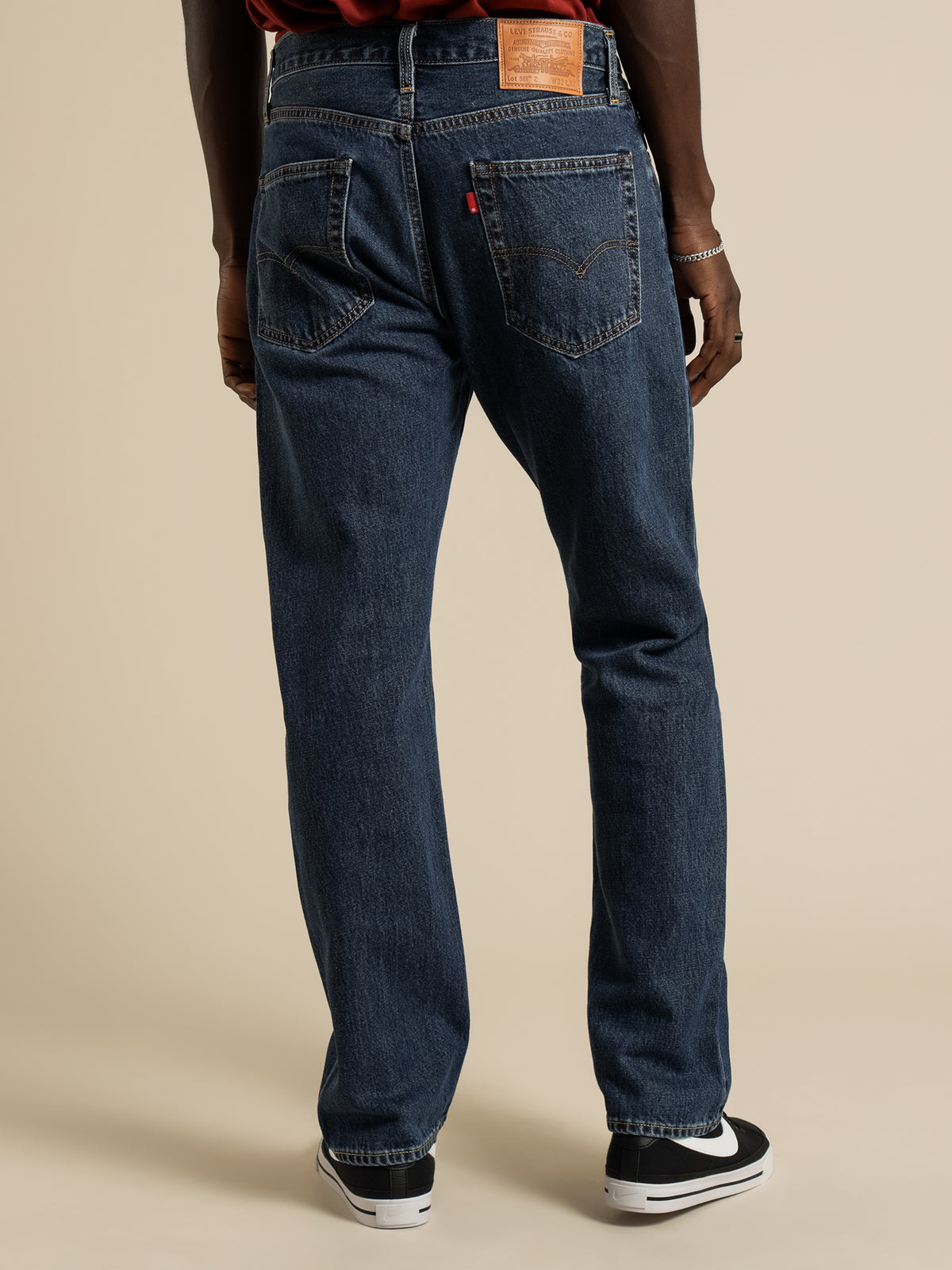 551Z Authentic Straight Leg Jeans in Rubber Worm
