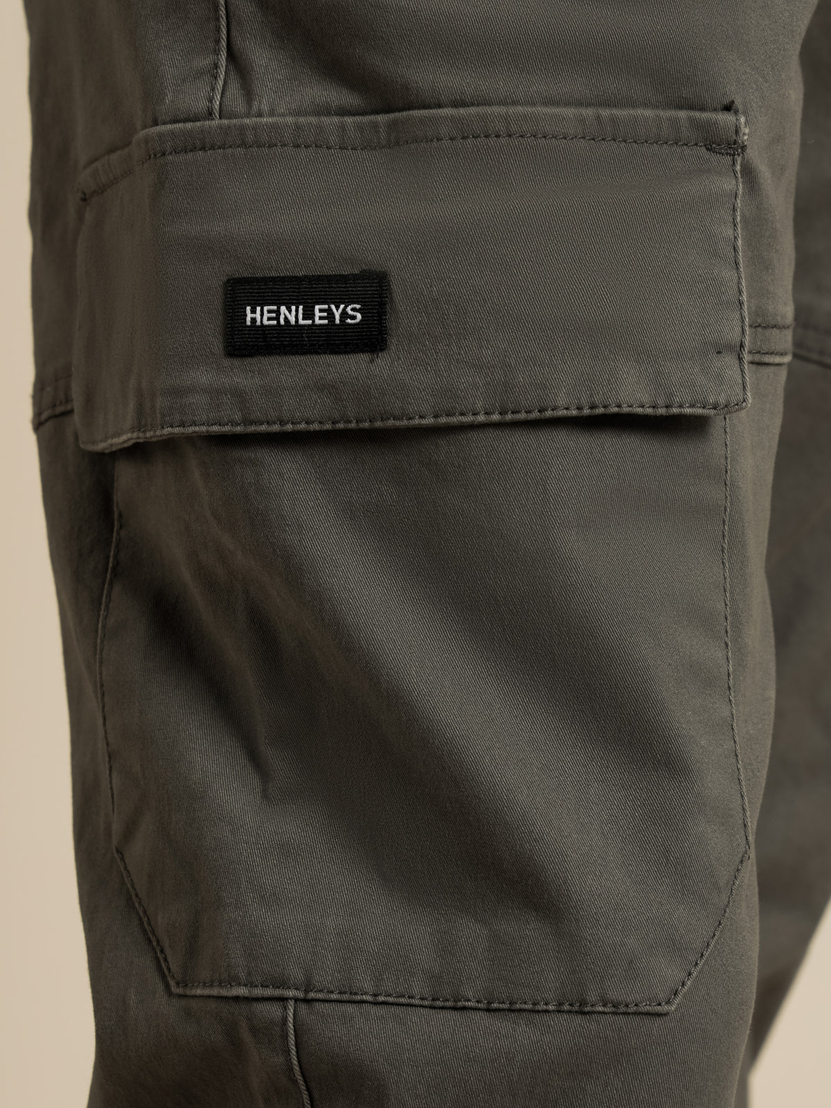 Pronto Utility Jogger 2020 in Grey