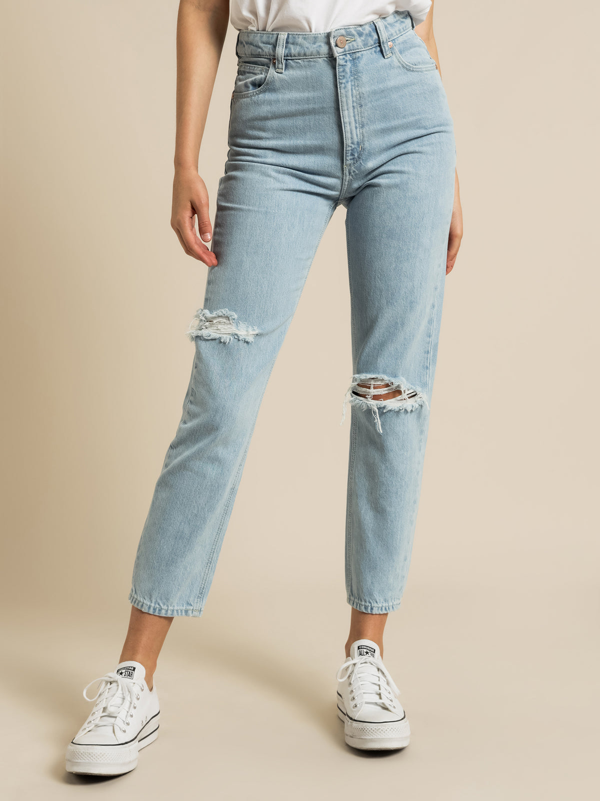 94 High Slim Jeans in Daisy Blue