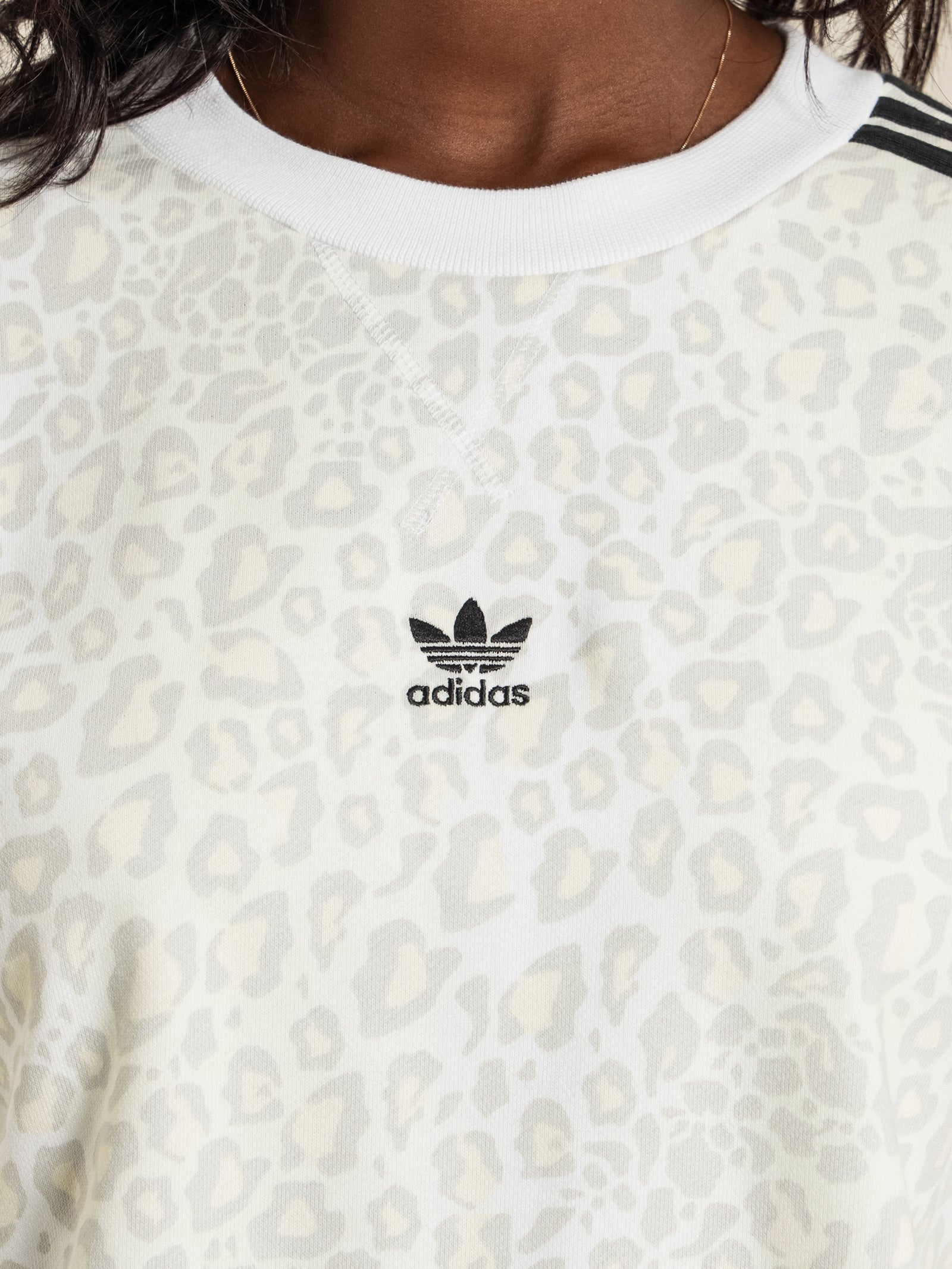 White leopard print sweatshirt Clearance