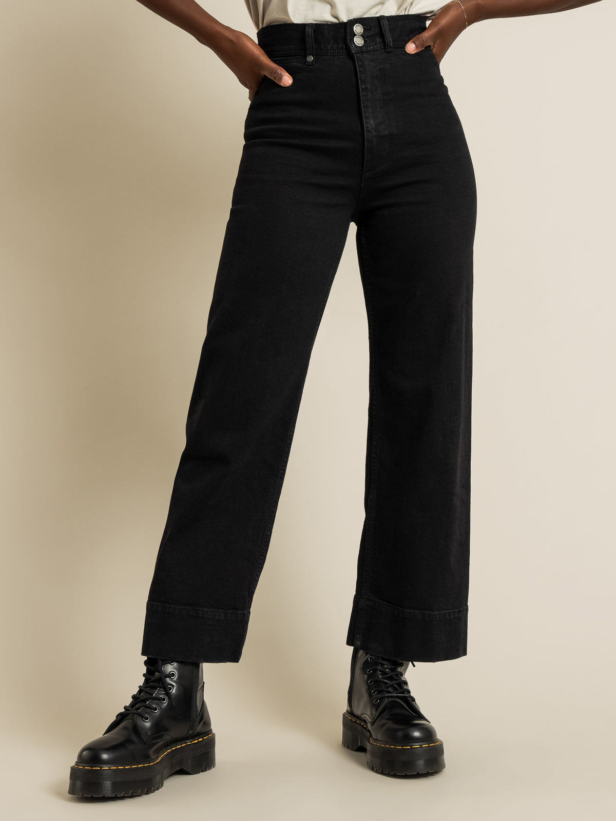 Belle Stretch Denim Jeans in Black