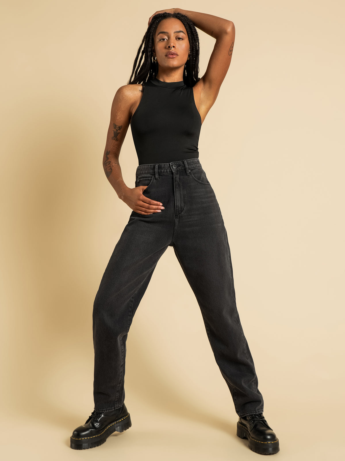 Hailey Baggy Straight Leg Jeans in Destroyed Black