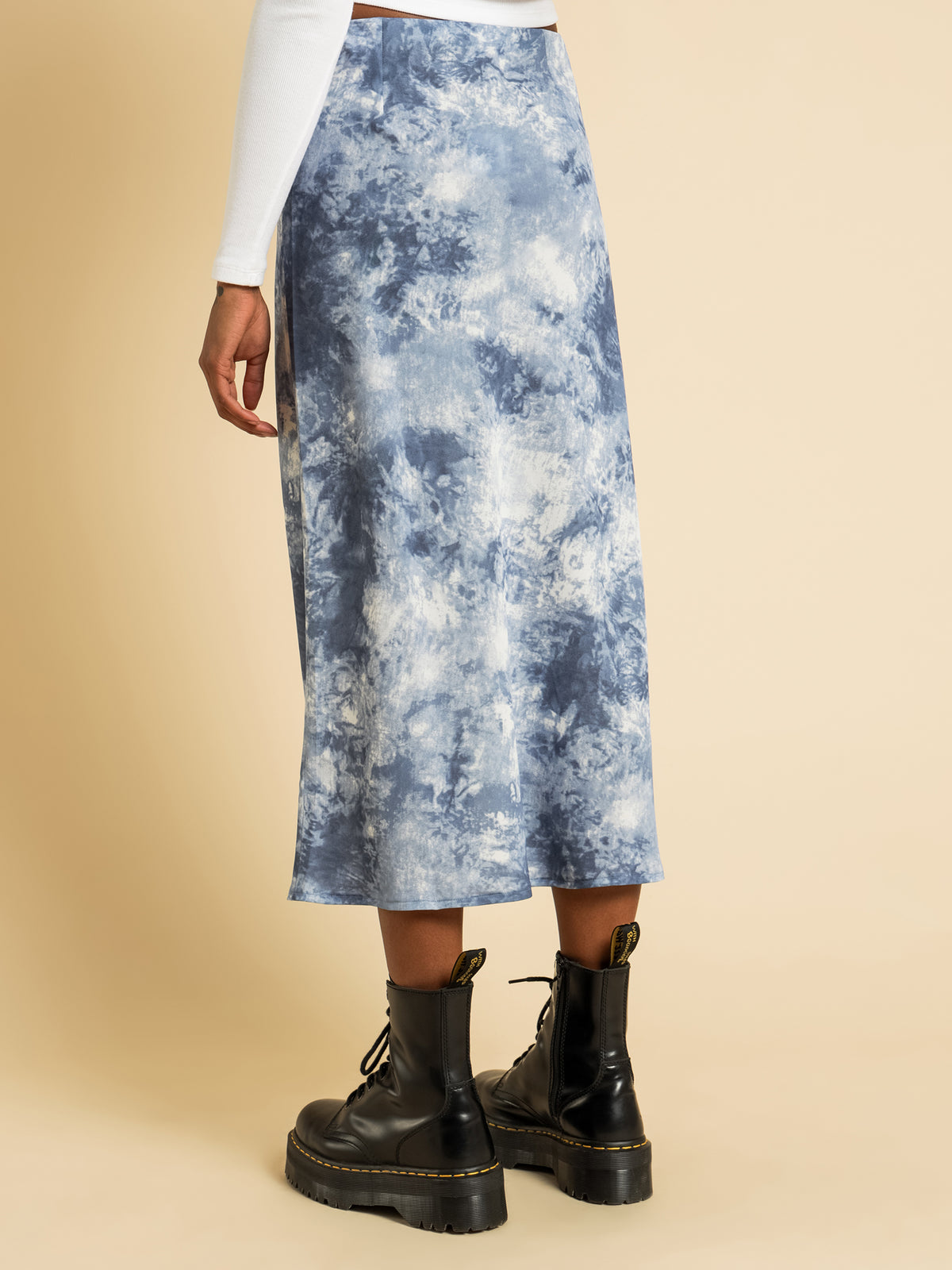 Kayla Tie Dye Midi Skirt in Blue