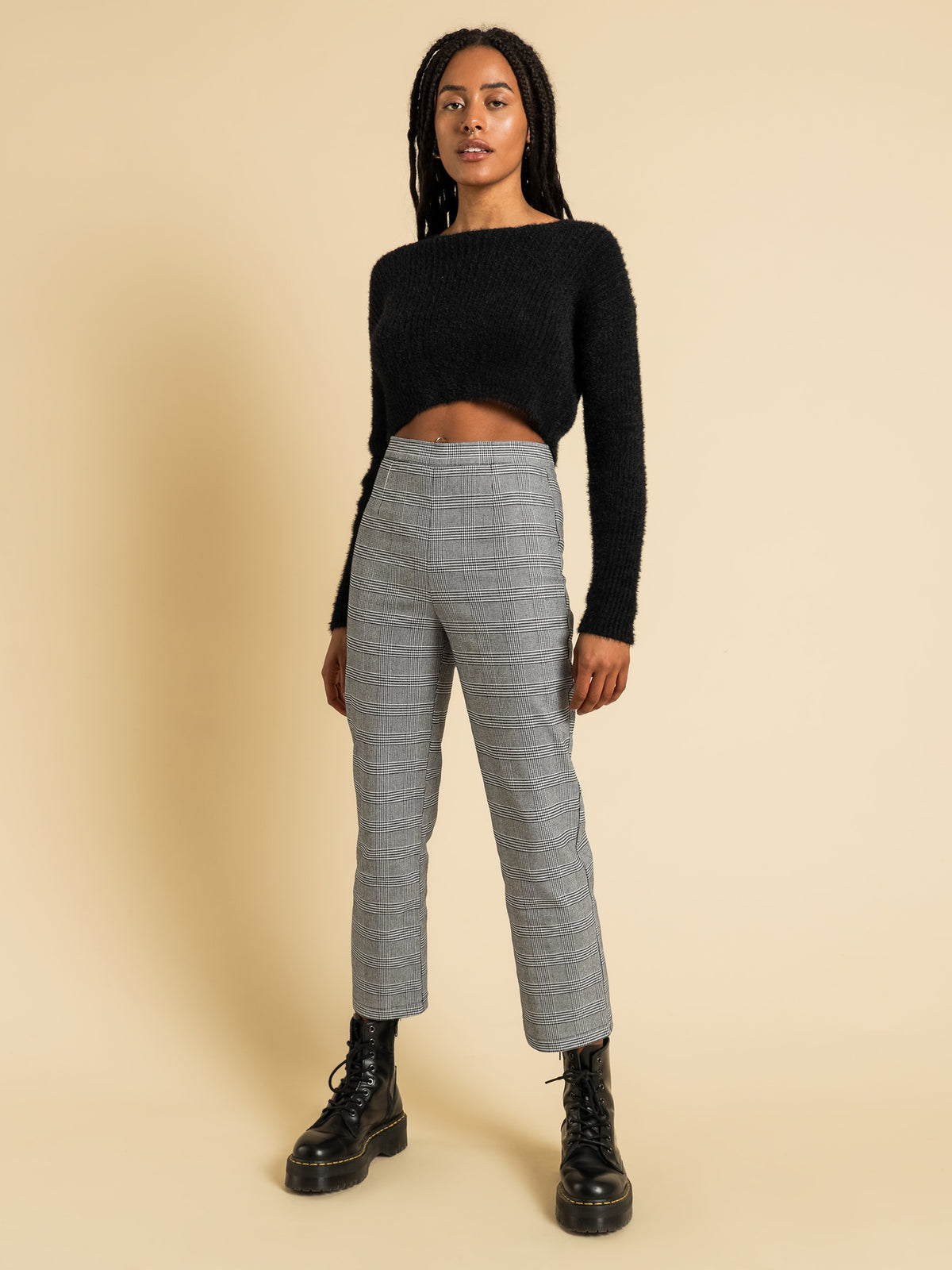 Ines Stretch Check Pants in Check