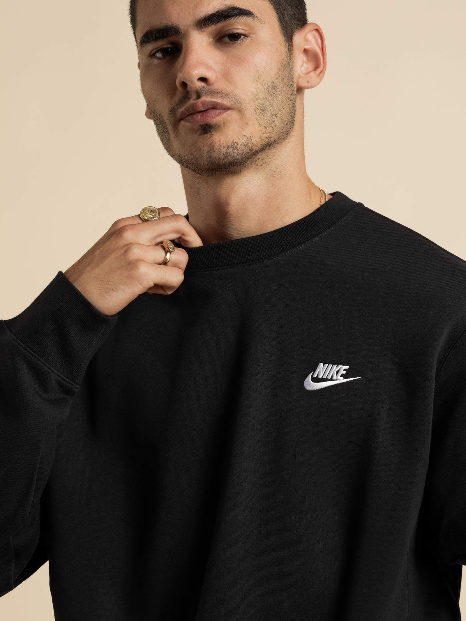 Nike Sportswear Club Crew Sweat Black/White Glue Store