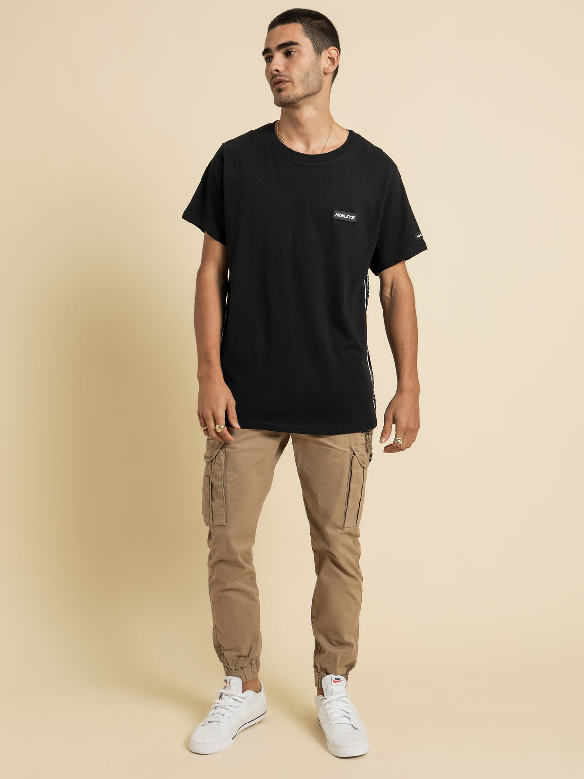 Dunstall T-Shirt in Black