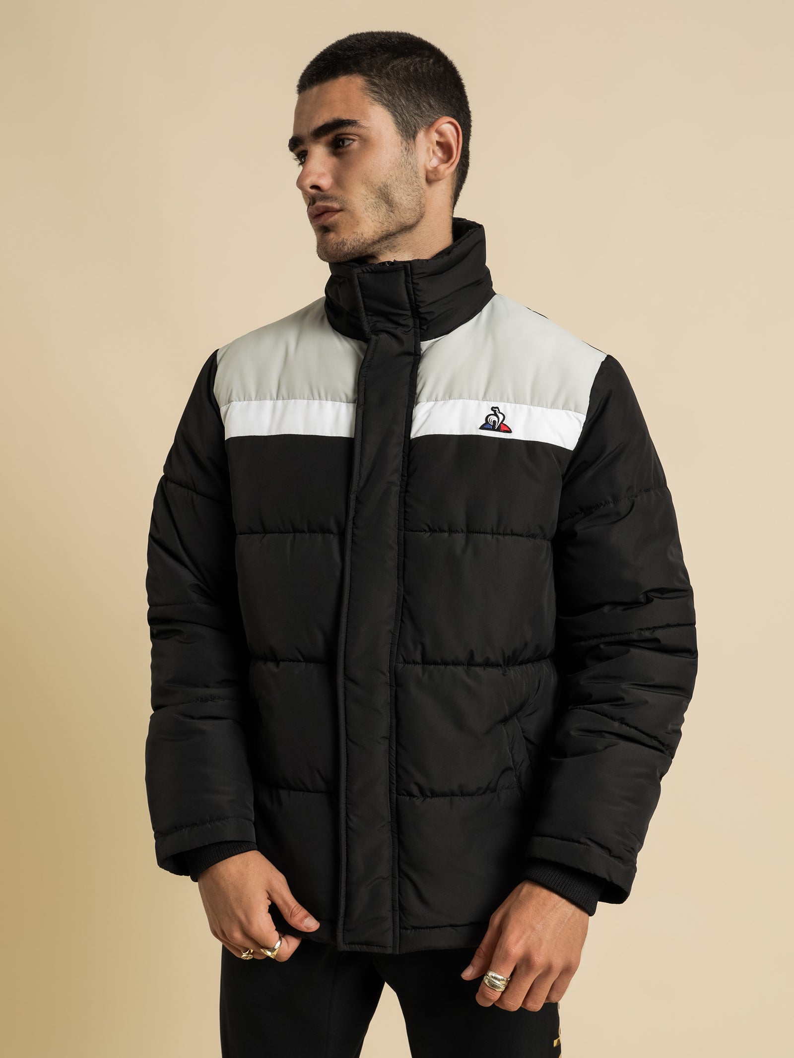 Royale Puffer Jacket in Black