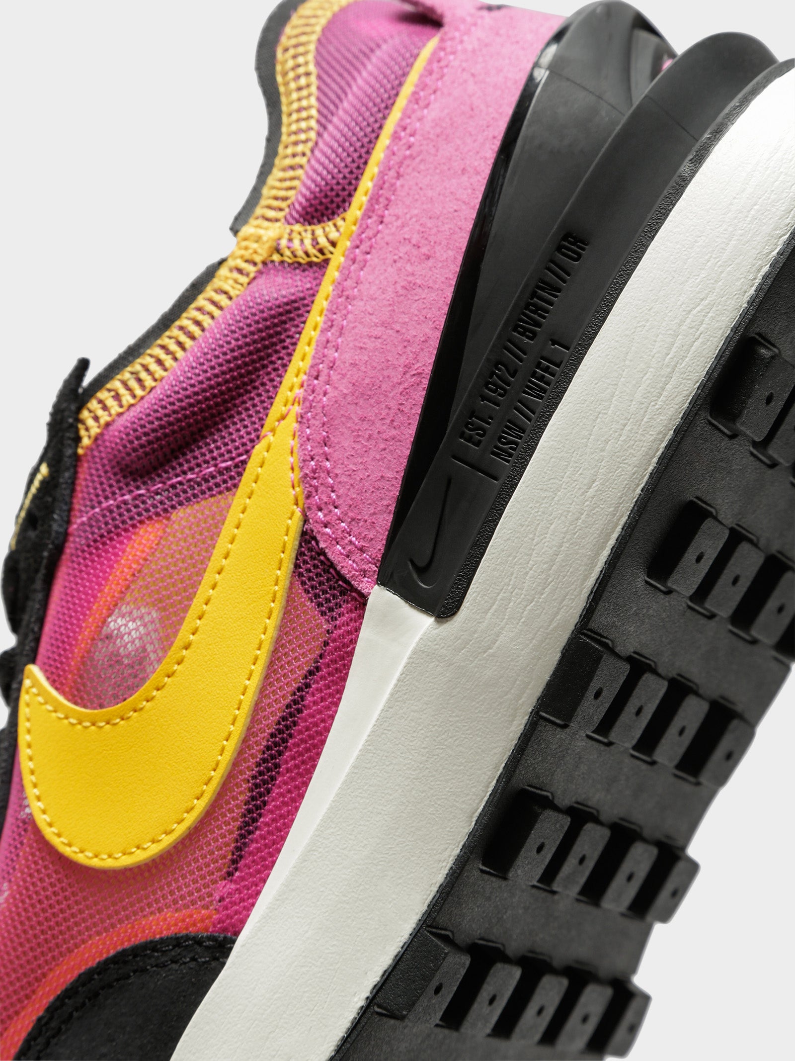 Mens Waffle One Sneakers in Active Fushia & University Gold