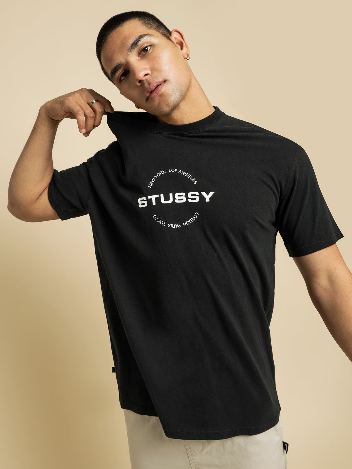 City Circle T-Shirt in Black