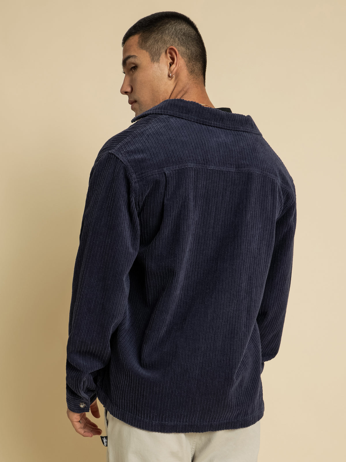 Murphy Corduroy Long Sleeve Button Up in Navy
