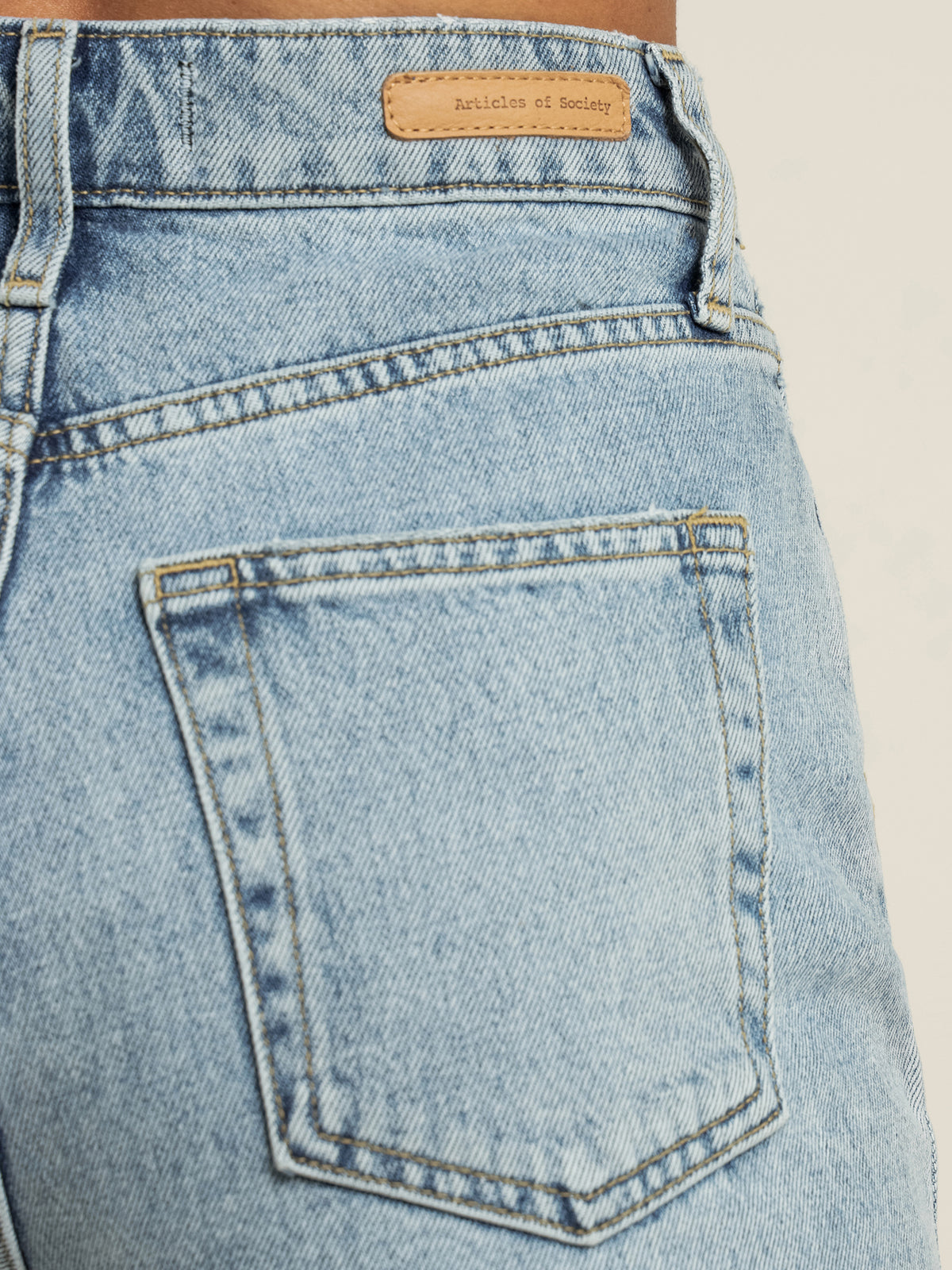 High Nina Cropped Jeans in Vintage Blue