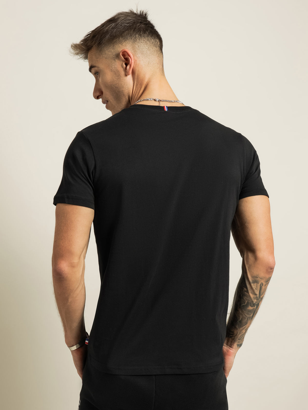 Essentiel T-Shirt in Black