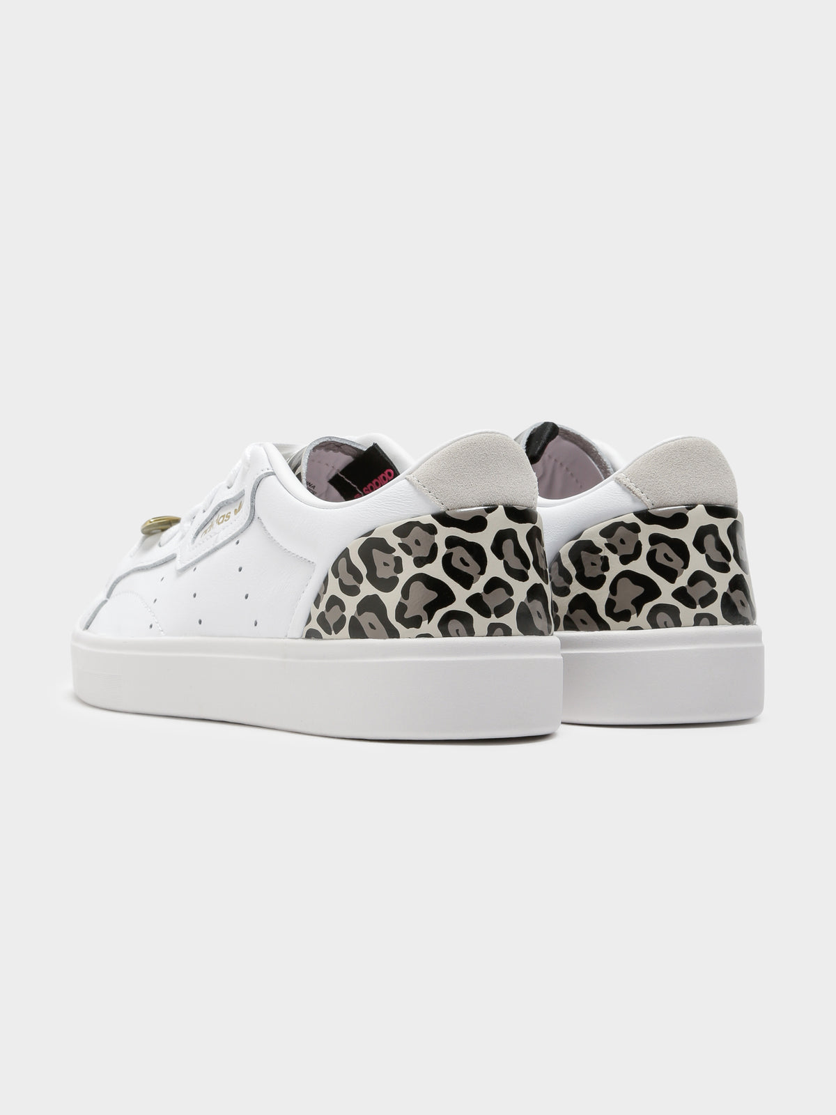 Womens Sleek Sneakers in Leopard