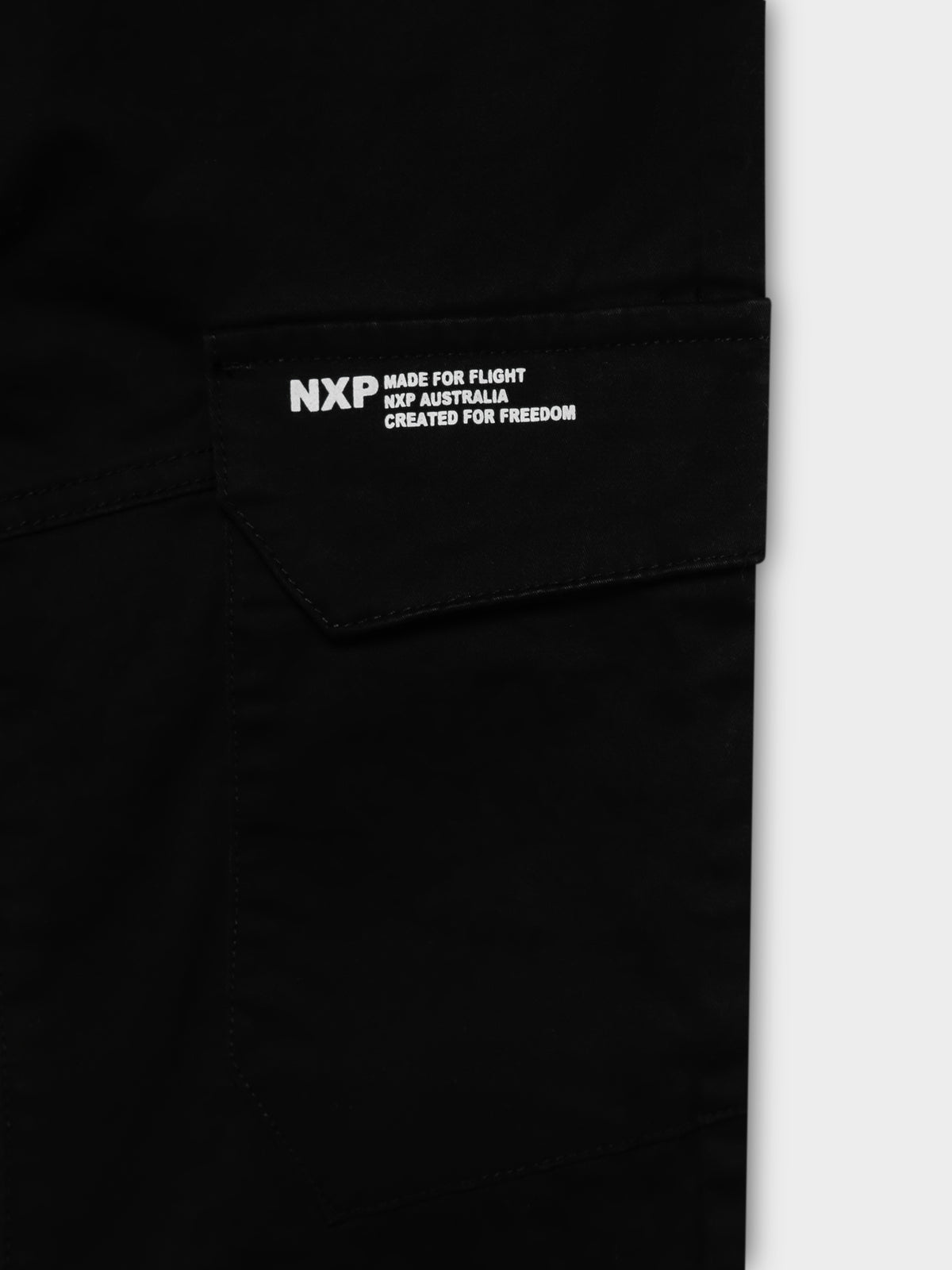 Nena And Pasadena Sabre Fixed Waist Cargo Pants | Black