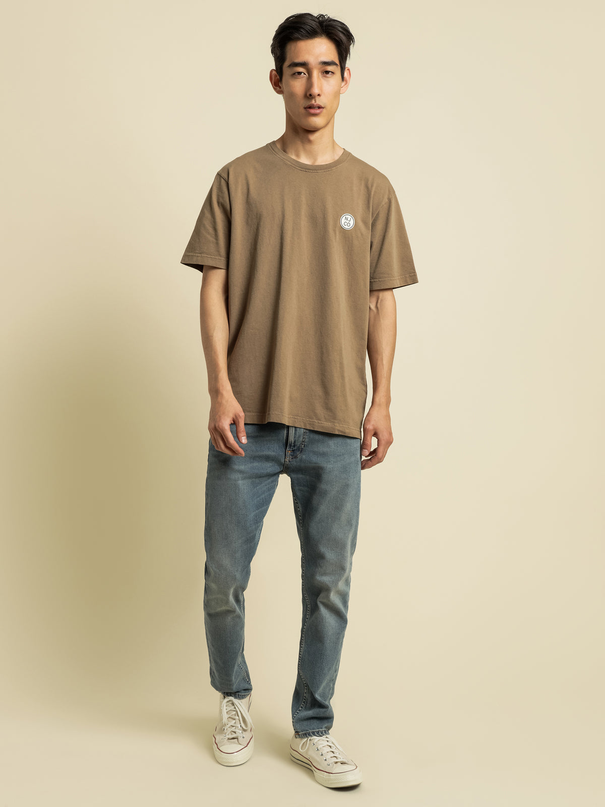 Uno NJCO Circle T-Shirt in Brown