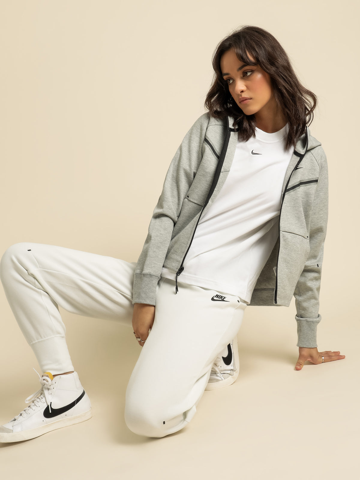 Sportswear Tech Fleece Windrunner in Grey