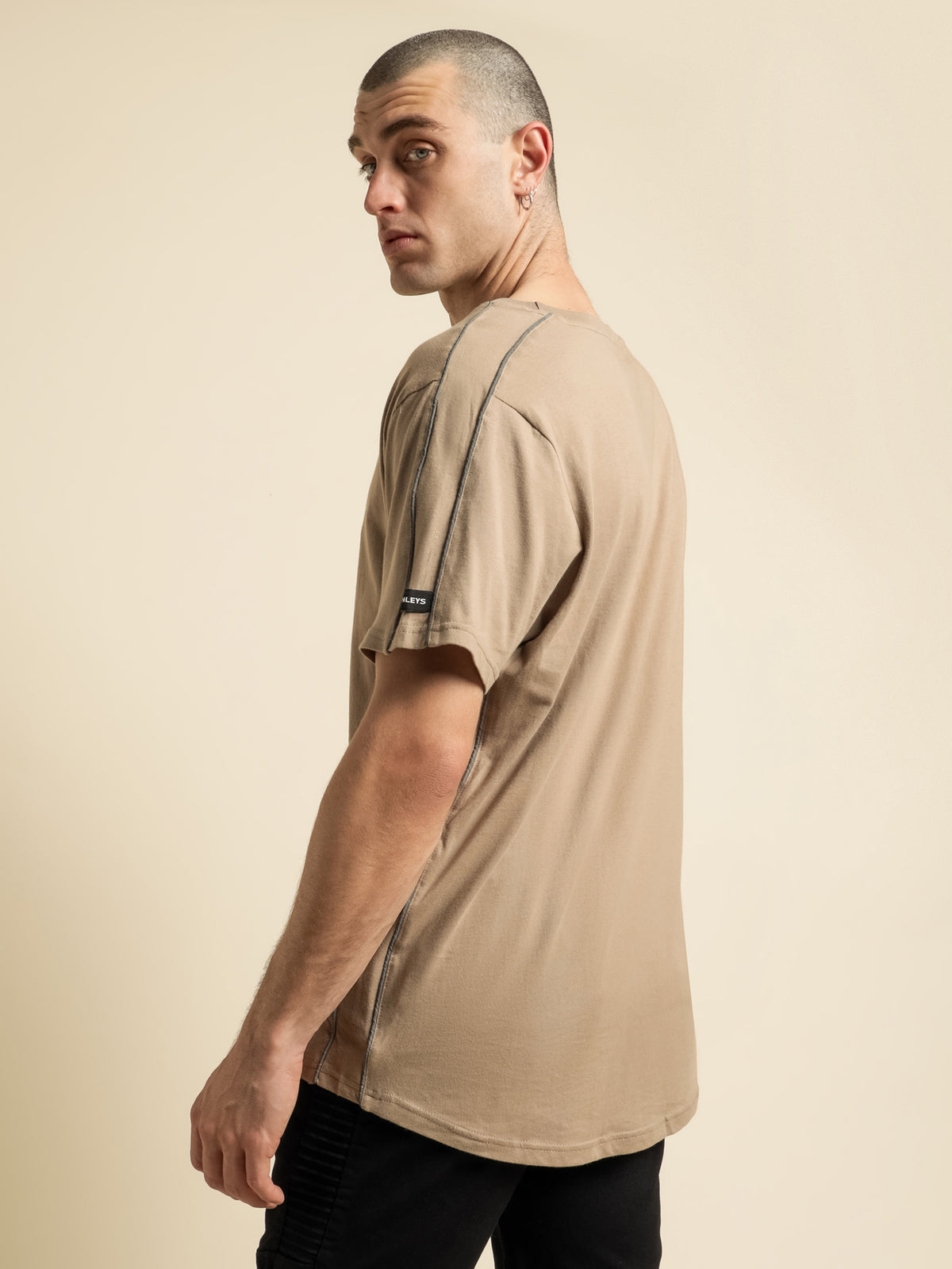 Staggs Reflective T-Shirt in Desert Sand