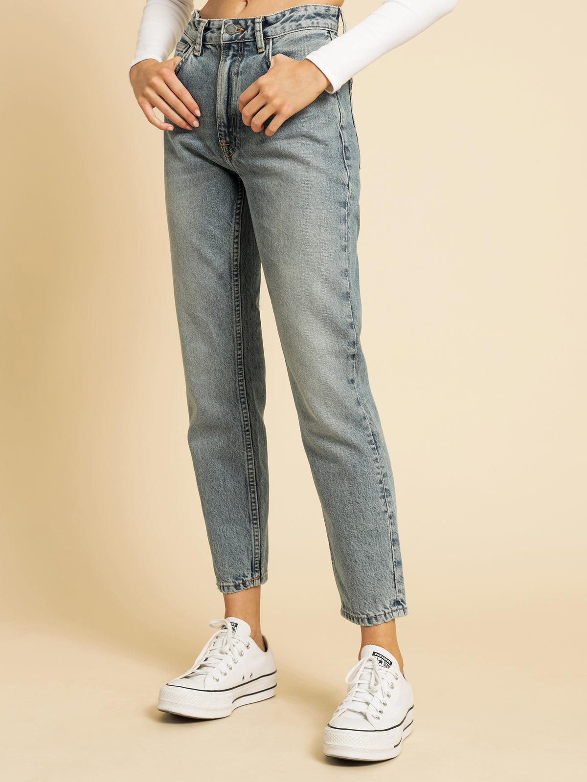 Breezy Britt Slim Jeans in Light Depo