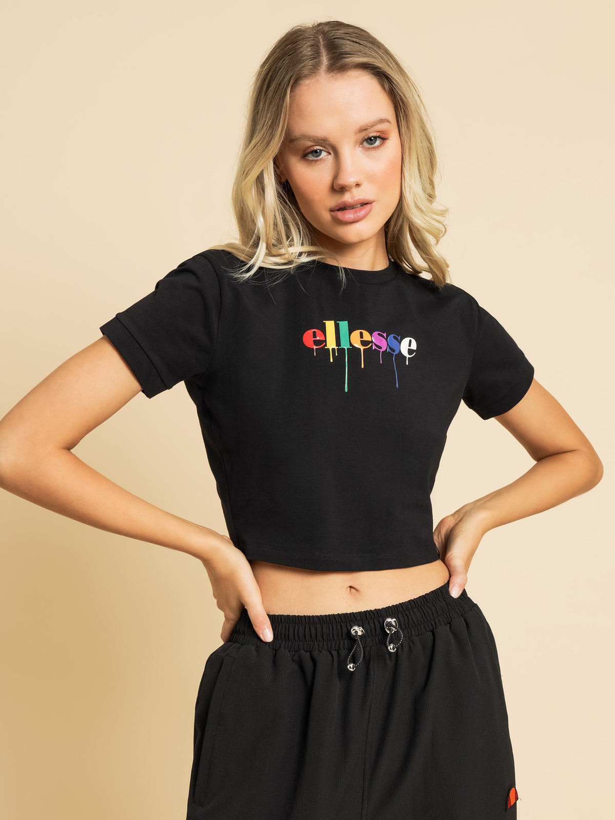 Romanica Cropped T-Shirt in Black