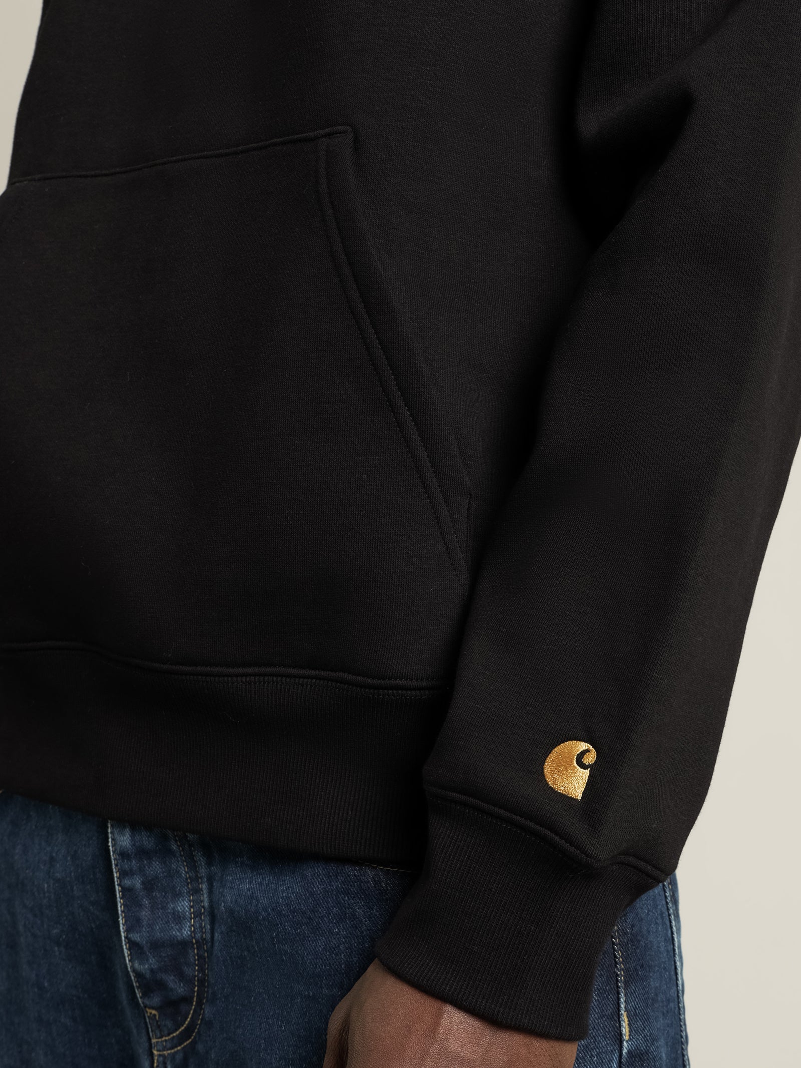 Chase Neck Zip Sweat