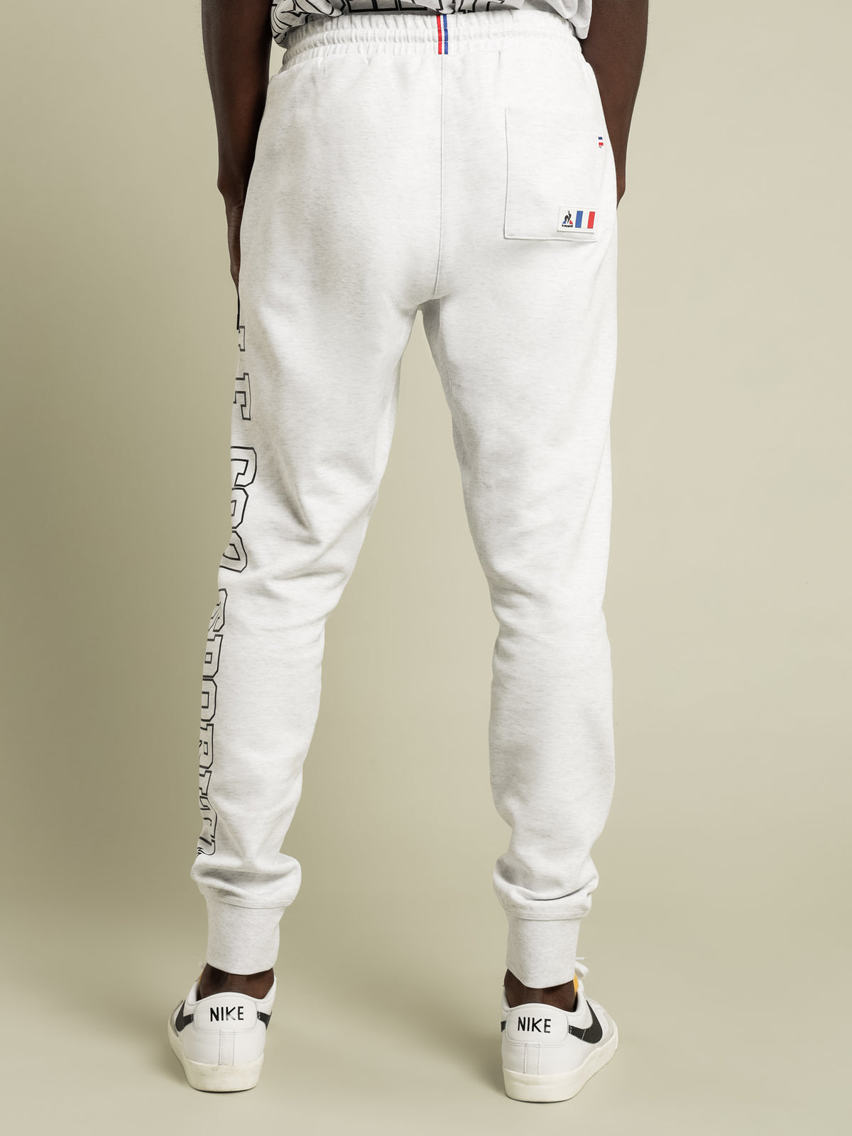 Collegiate Trackpants in Snow Marle