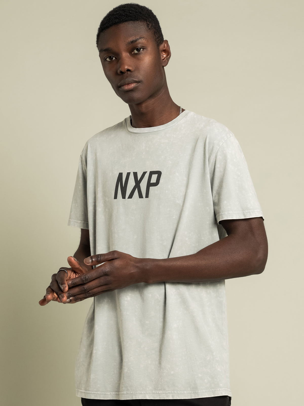 Nena and Pasadena Heightened Cape Back T-Shirt | Grey