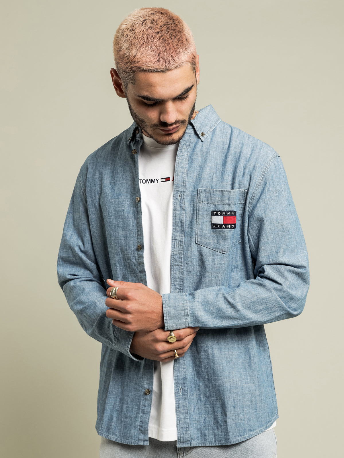 Chambray Badge Button Up Shirt in Mid Indigo