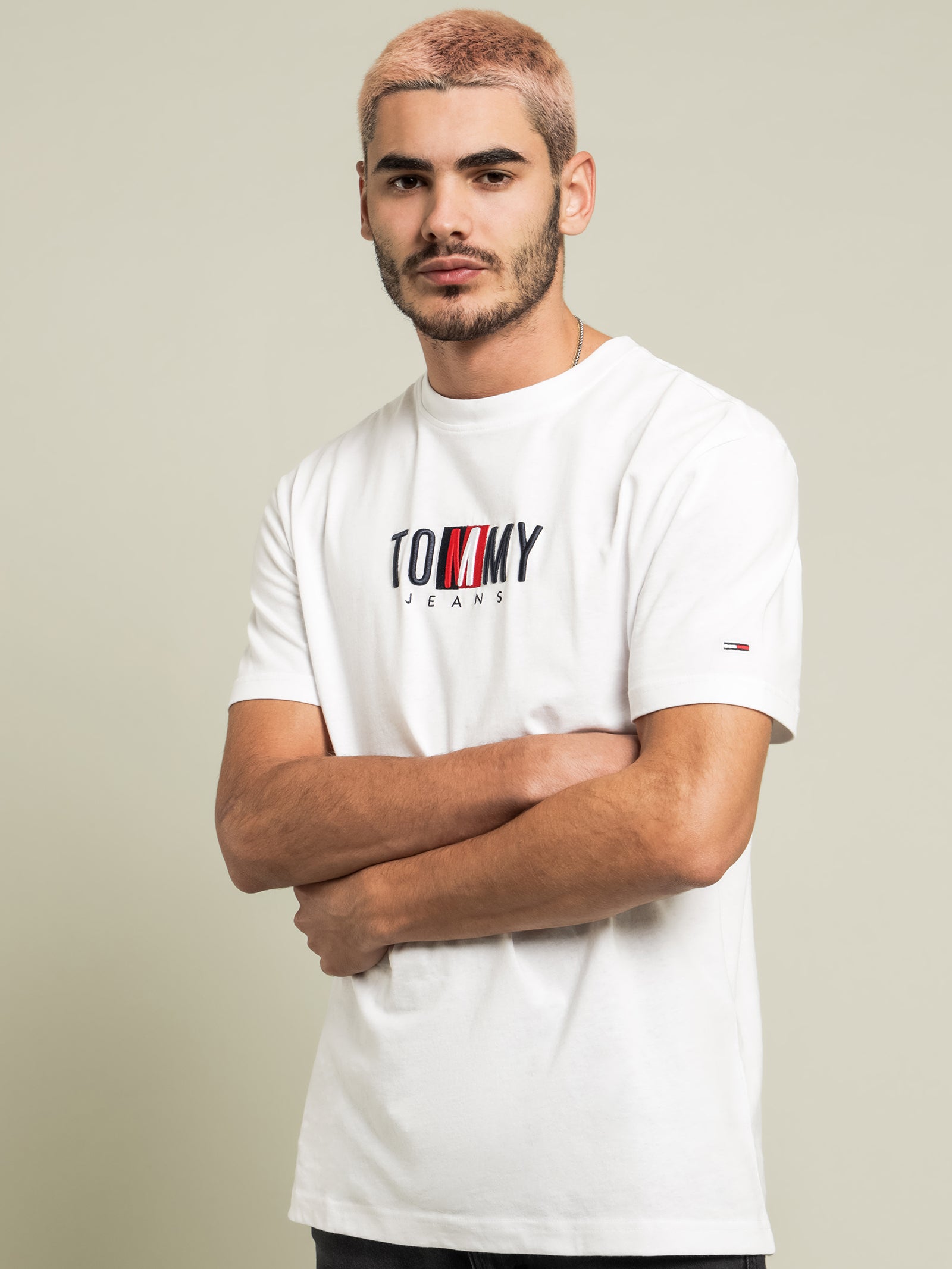 Contrast Logo Tommy T-Shirt